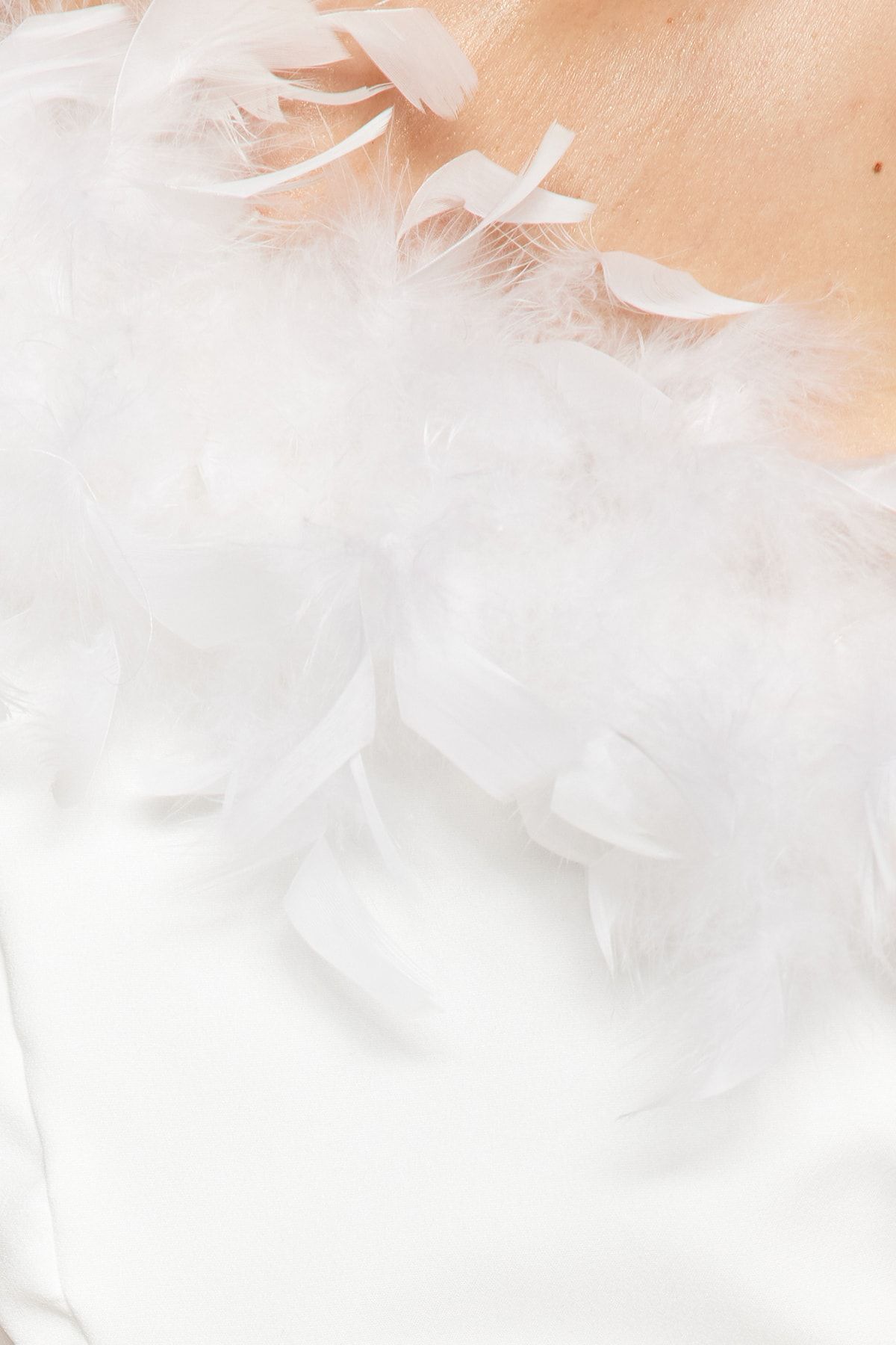 Guler Trendyol Ecru Rochie de seară elegantă de mireasă/nuntă detaliată