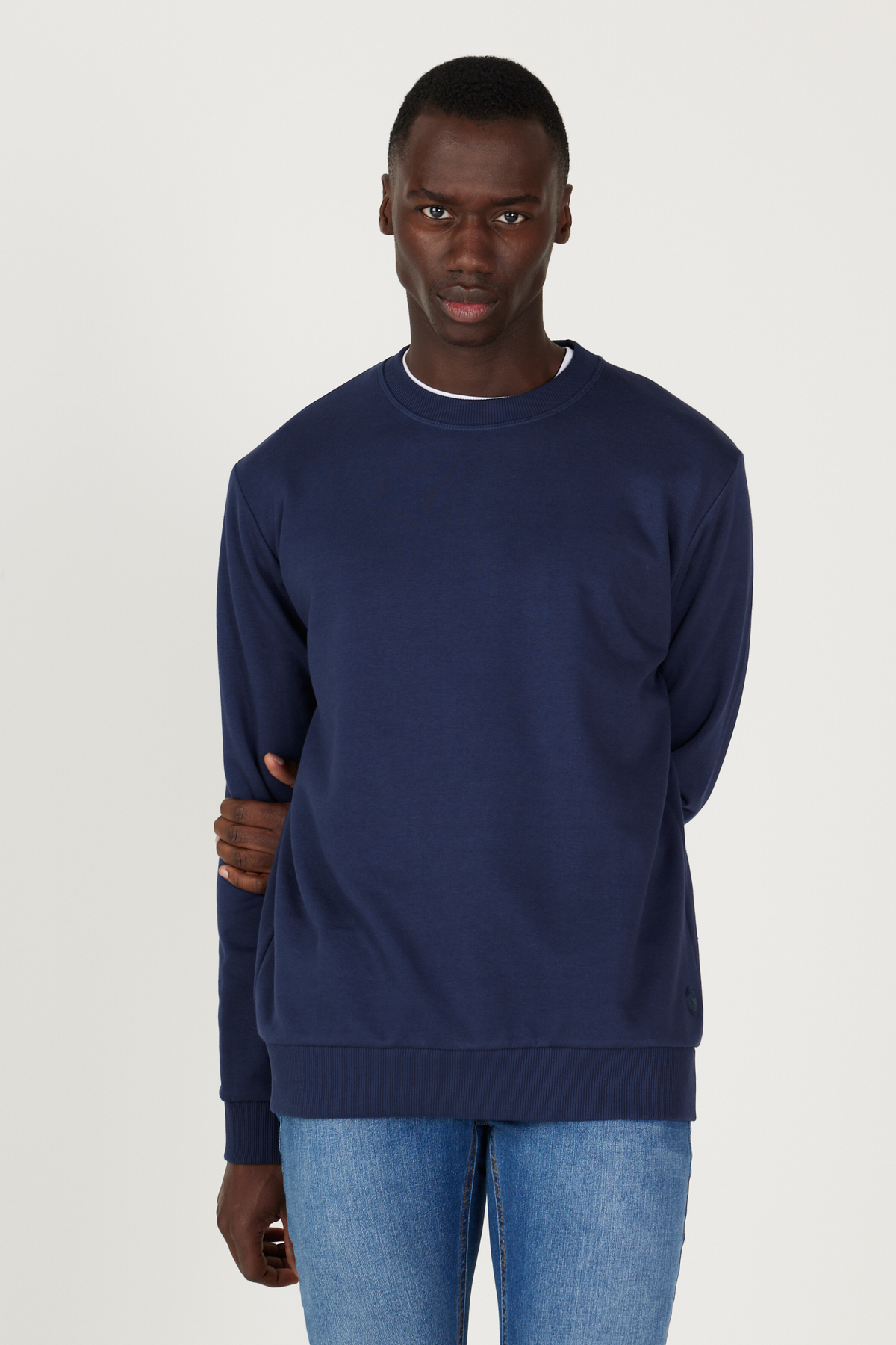 AC&Co / Altınyıldız Classics Men's Navy Blue Standard Fit Regular Fit Crew Neck 3 Thread Cotton Sweatshirt