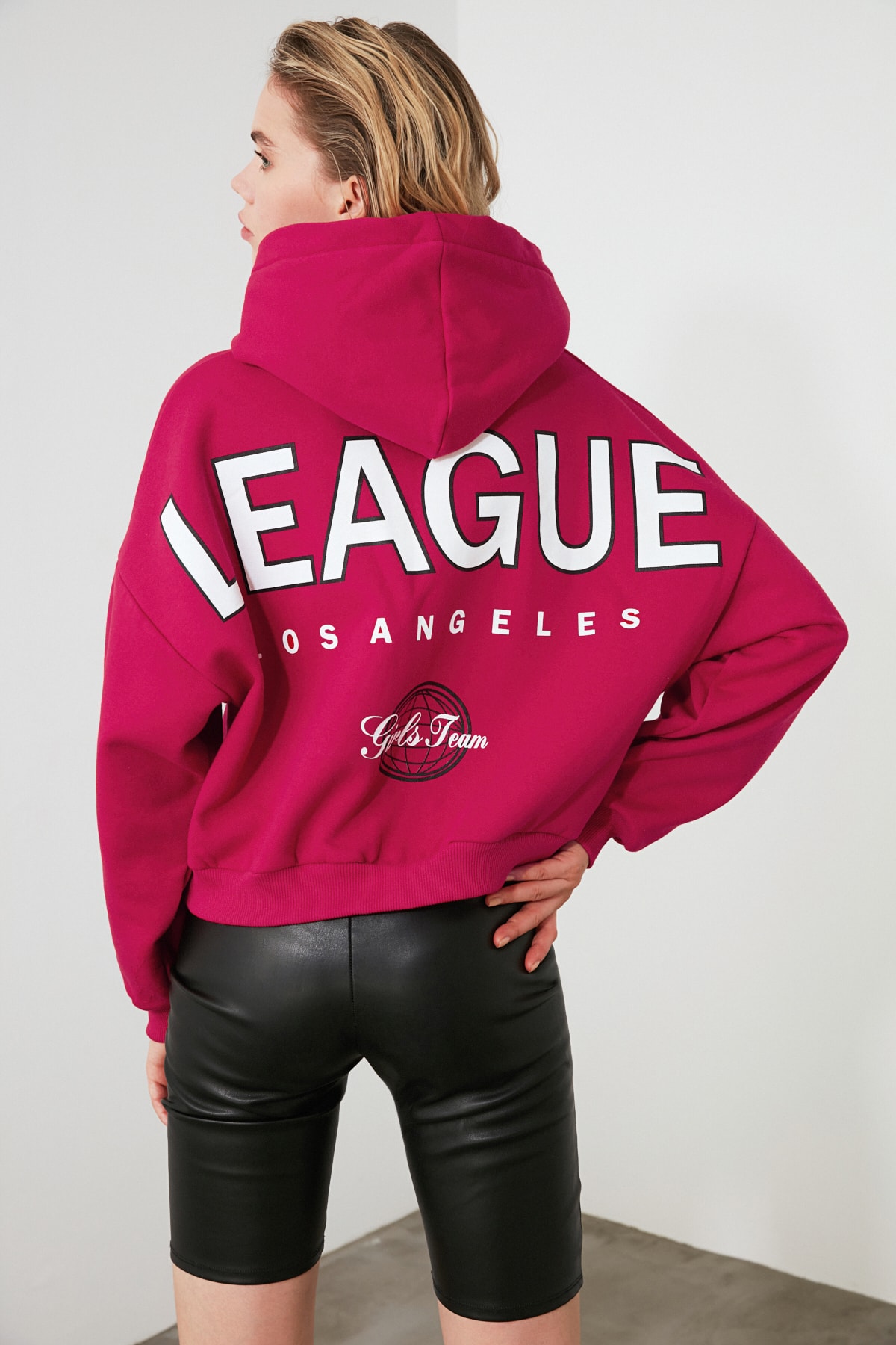 nike sweatshirt trendyol