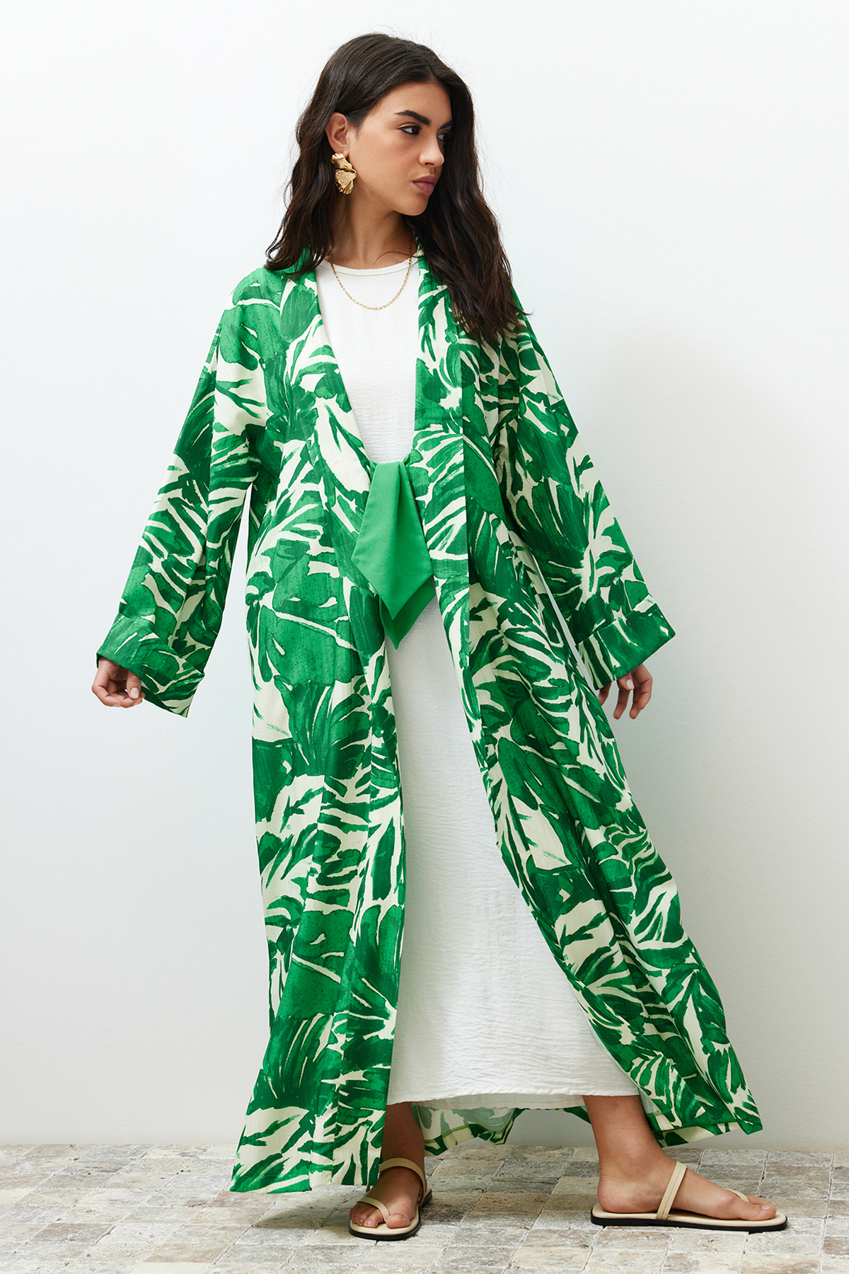 Trendyol Green Tropical Pattern Long Woven Kimono &amp; Kaftan