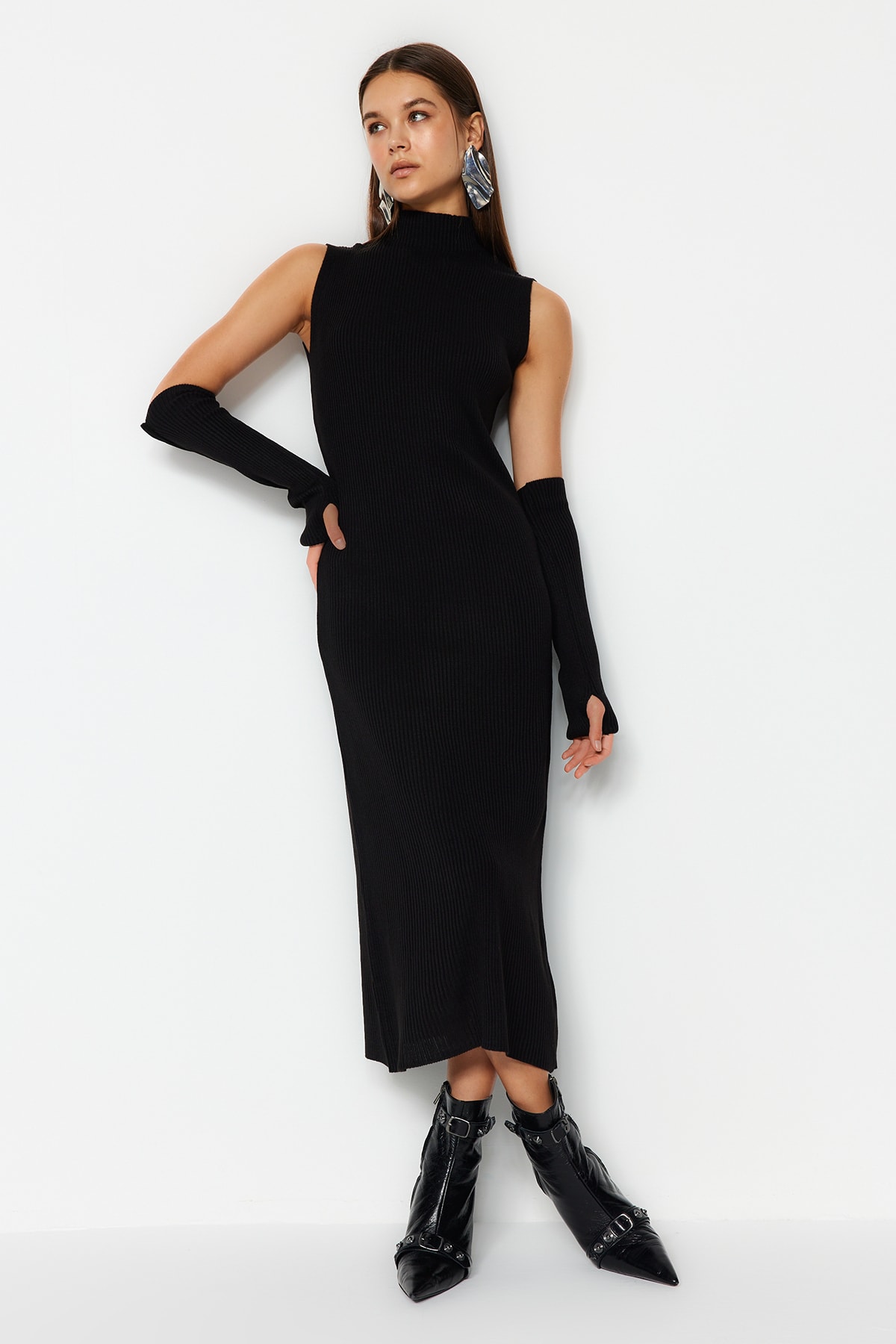 Trendyol Black Midi Knitwear Window/Cut Out Dress