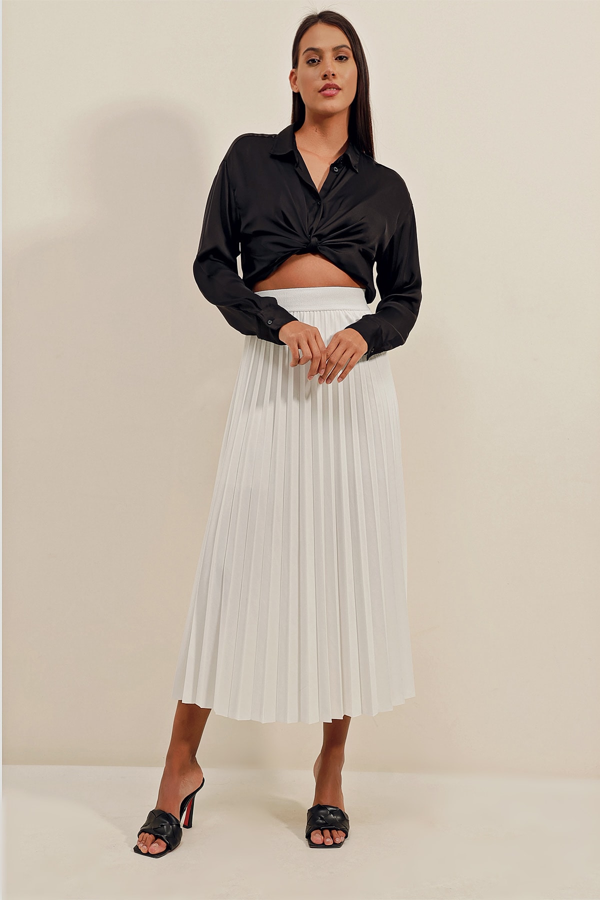 Levně Bigdart 1894 Leather Look Pleated Skirt - White