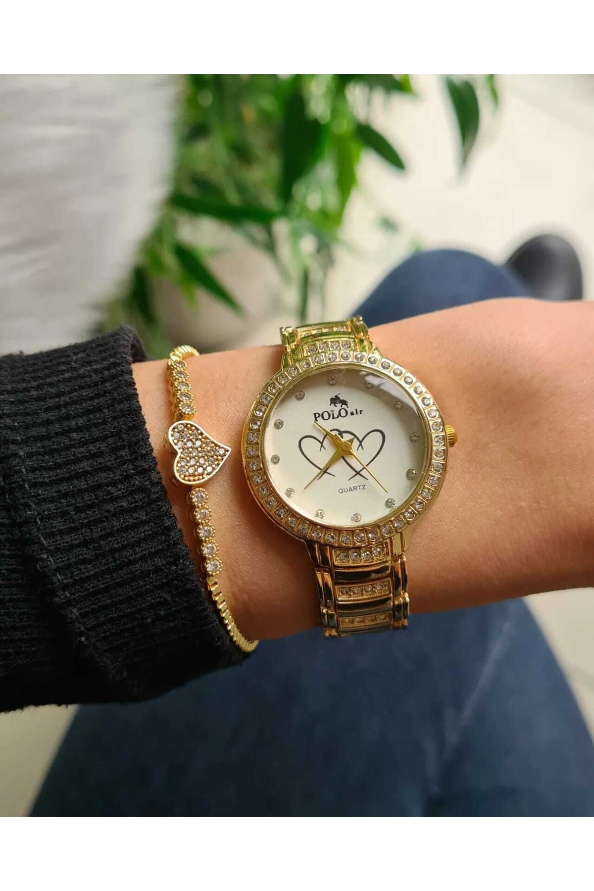 Polo Air Luxury Stone Heart Patterned Women's Wristwatch And Zircon Stone Heart Bracelet Combination Yellow Color