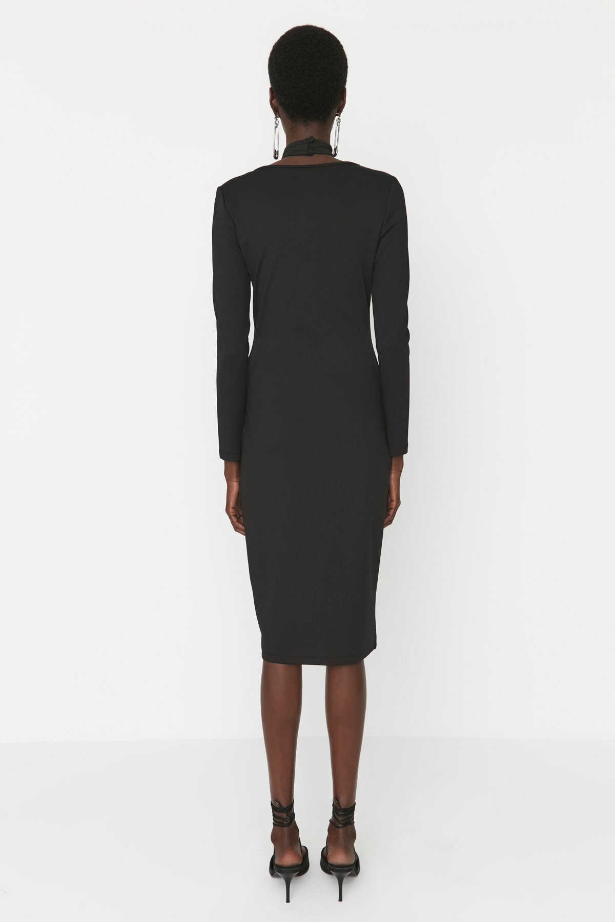 Trendyol Black Asymmetrical Collar Detailed Knitted Evening Dress