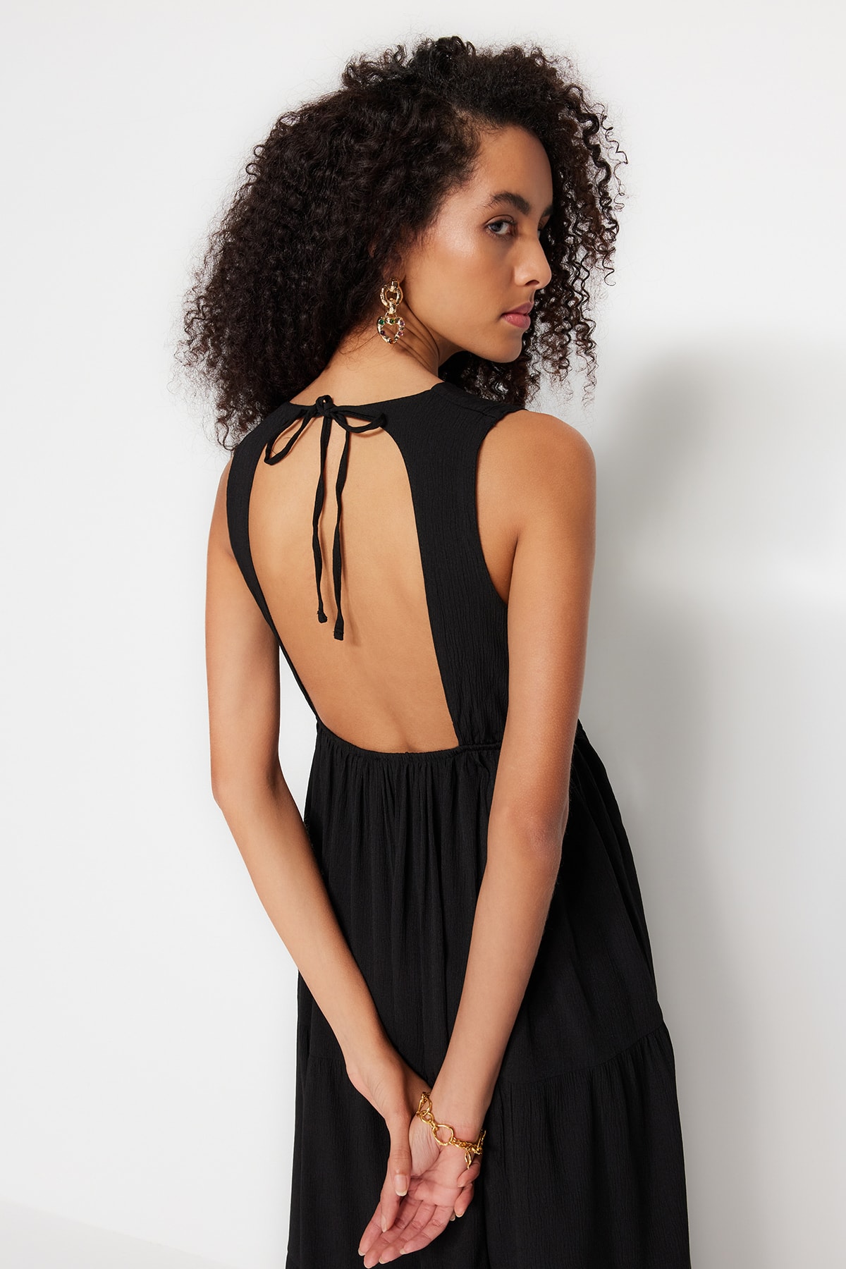 Trendyol Black Woven Backless Midi Woven Dress