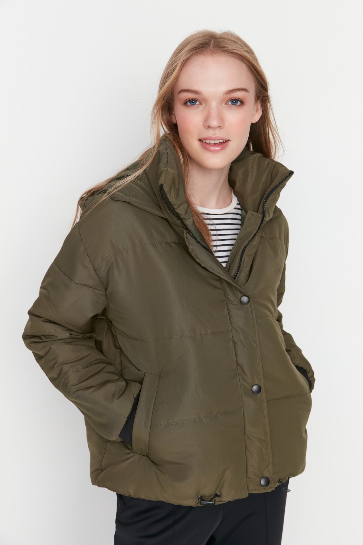 Geaca dama, Trendyol Hooded