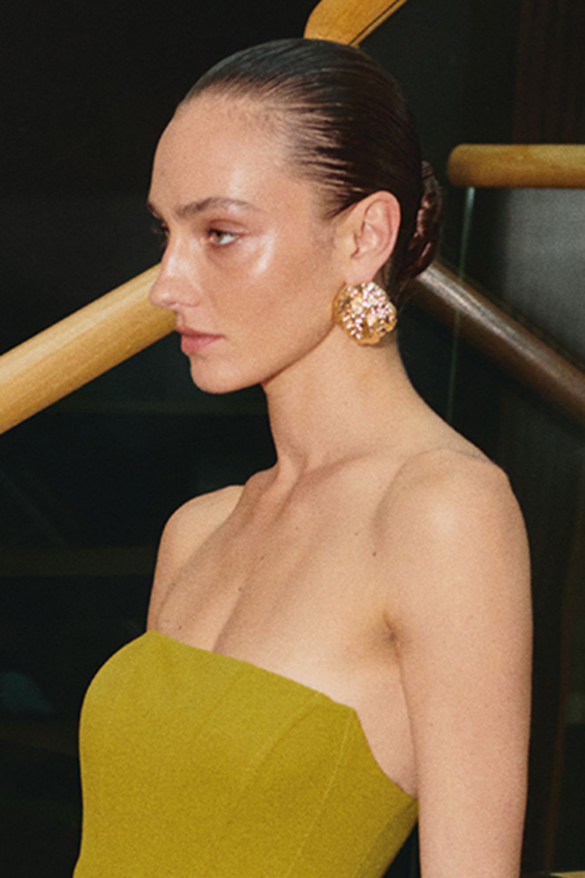 Trendyol X Zeynep Tosun Gold Amorphous Earrings