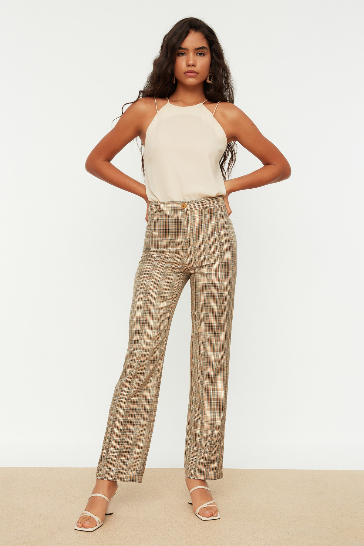 Pantaloni de damă Trendyol Beige