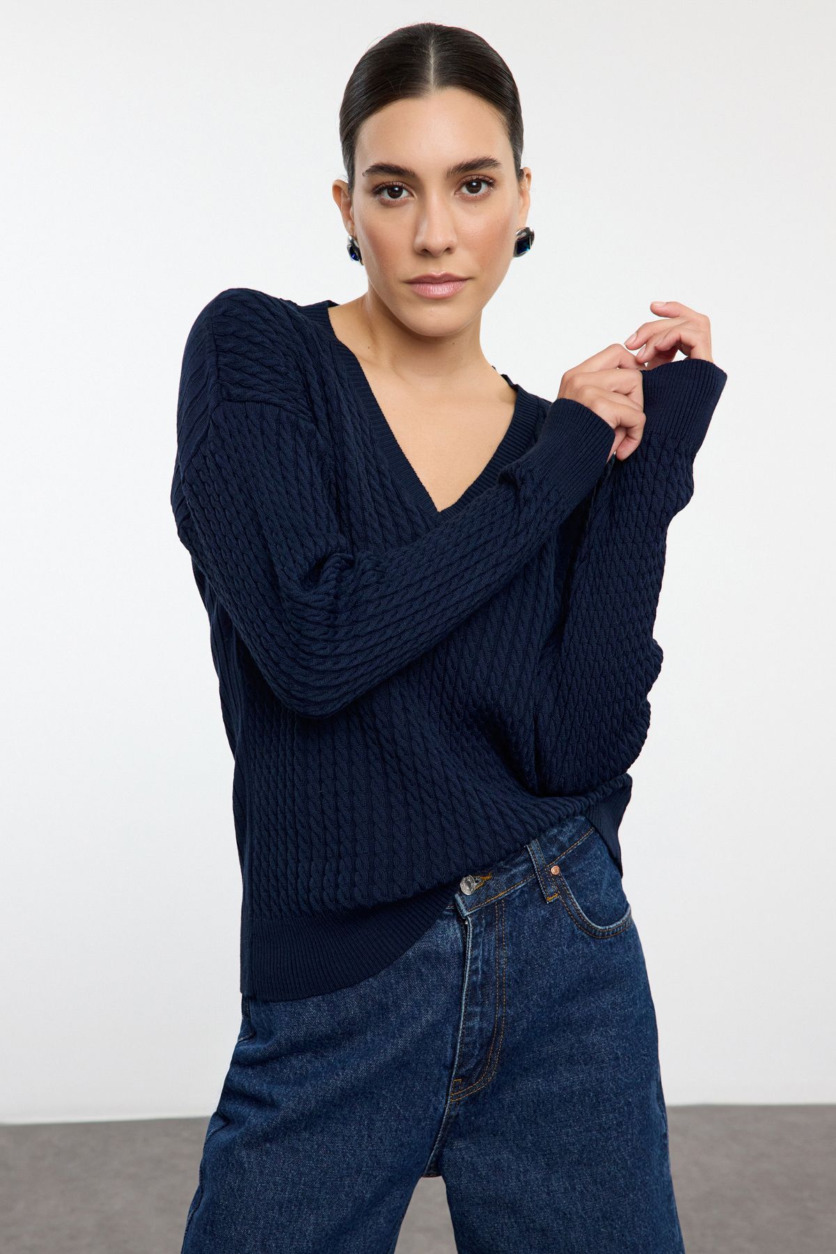 Trendyol Navy Blue Wide Pattern Hair Braid Detailed Knitwear Sweater