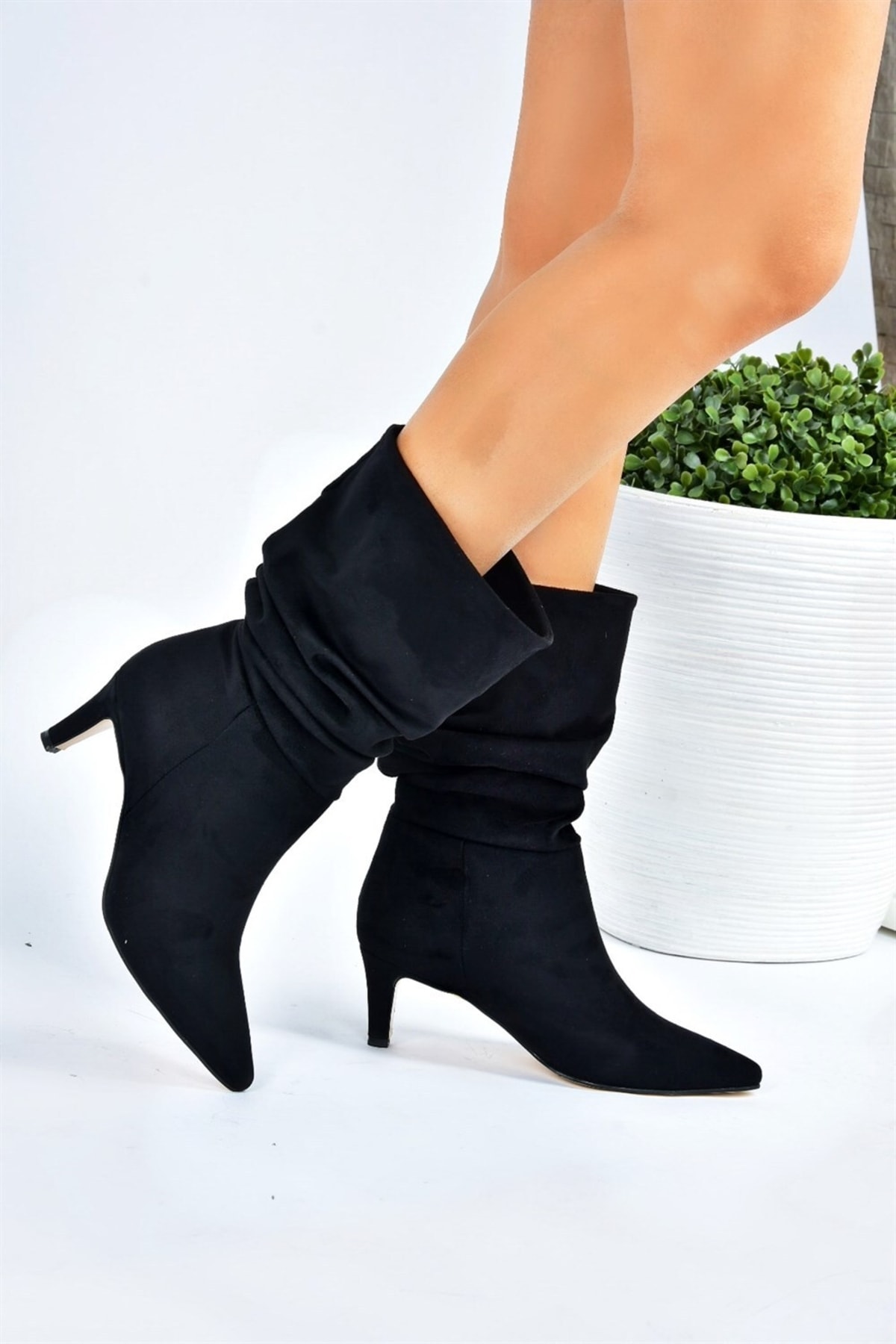 Fox Shoes Black Suede Drawstring Short Heeled Women's Boots