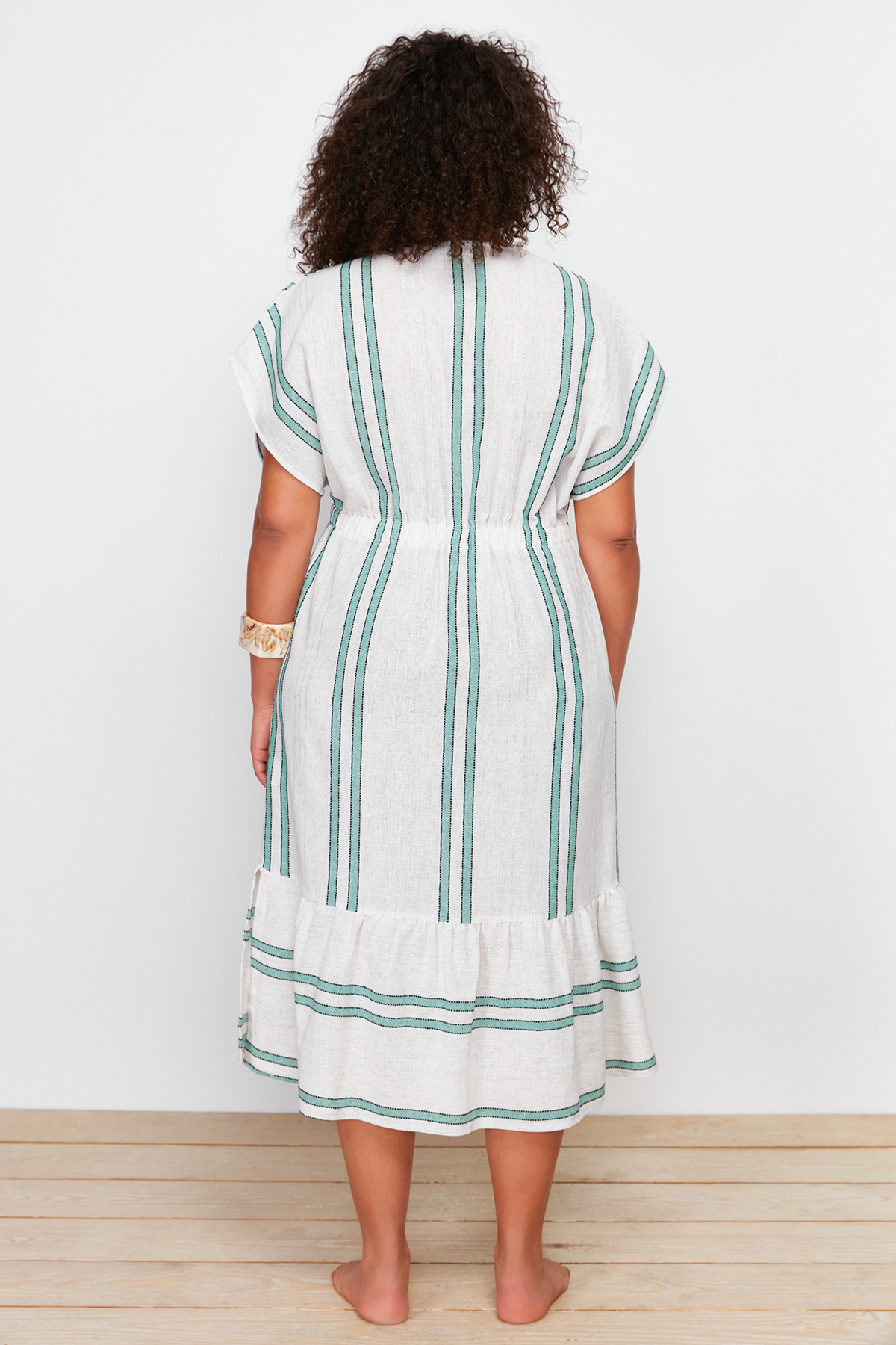 Trendyol Curve Beige Waist Elastic Waist Gathered Skirt Woven Beach Dress