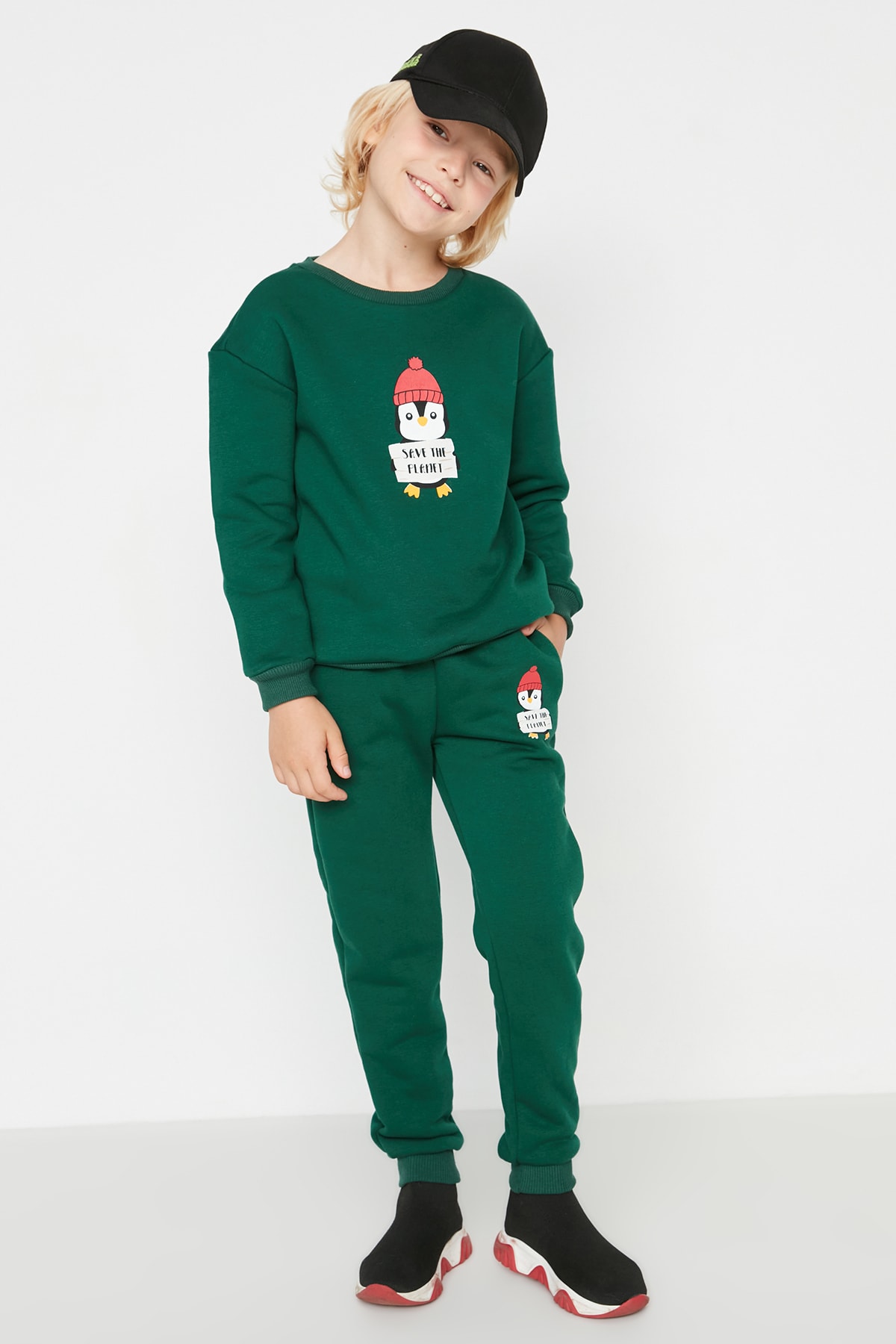 Trendyol Green Printed Thick Boys Knitted Tracksuit Set