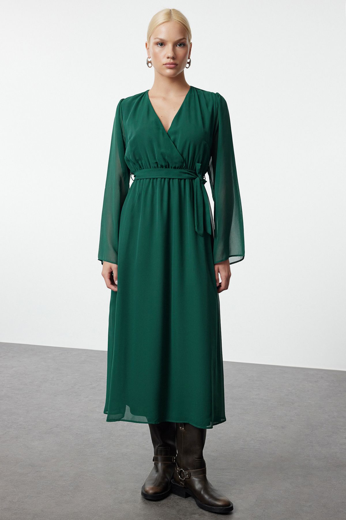 Trendyol Emerald Green Belted A-Line Double-Breasted Collar Lined Chiffon Maxi Woven Dress