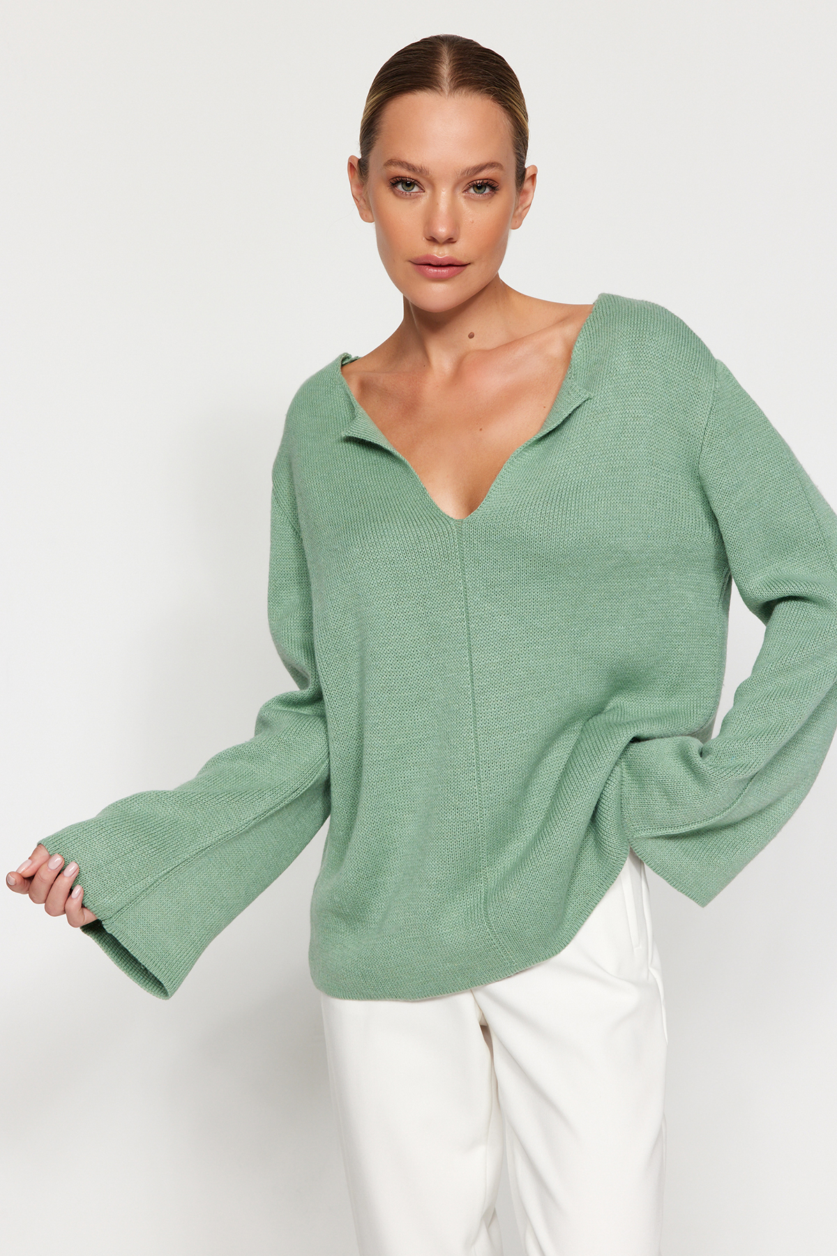 Trendyol Mint Pulover tricotaje cu gât în V mai durabil