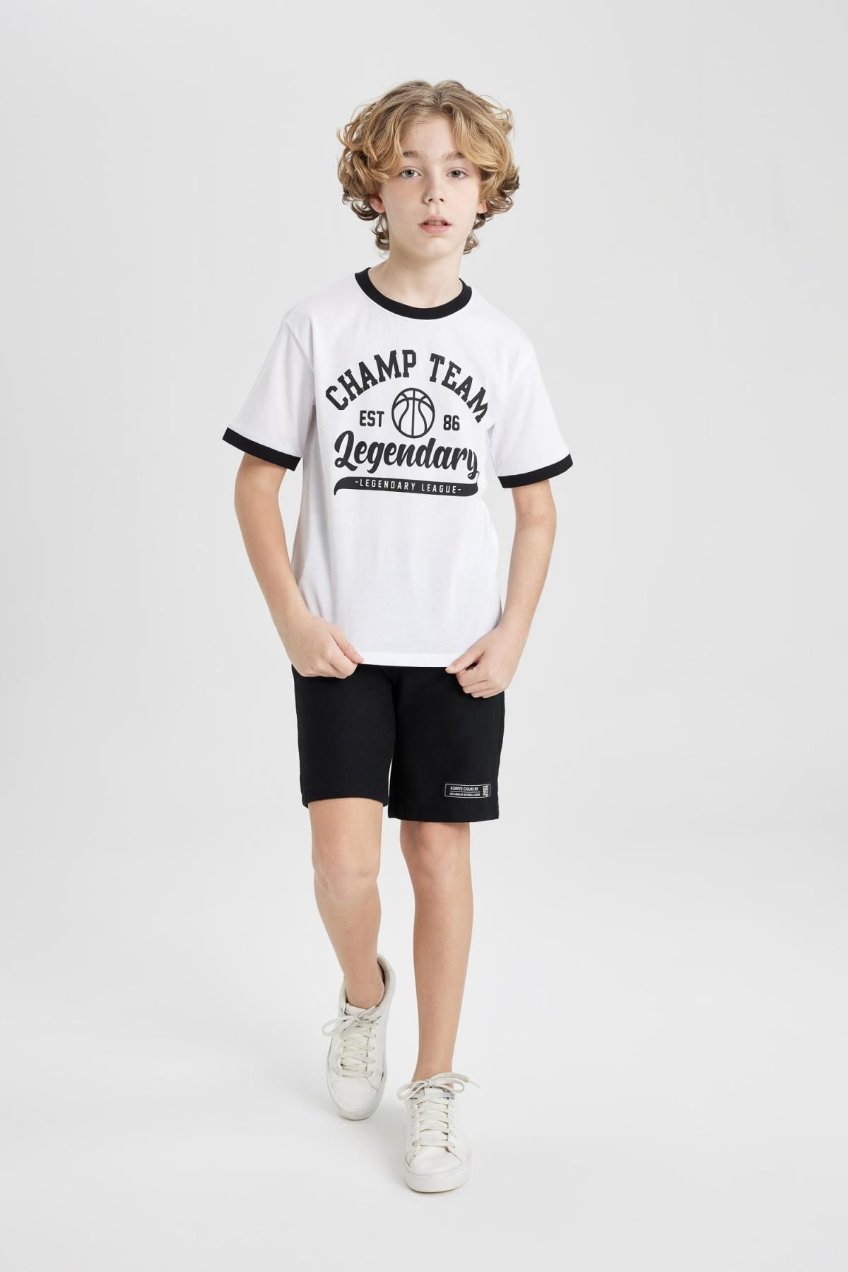 DEFACTO Boy Printed Short Sleeve T-Shirt Shorts 2-Piece Set