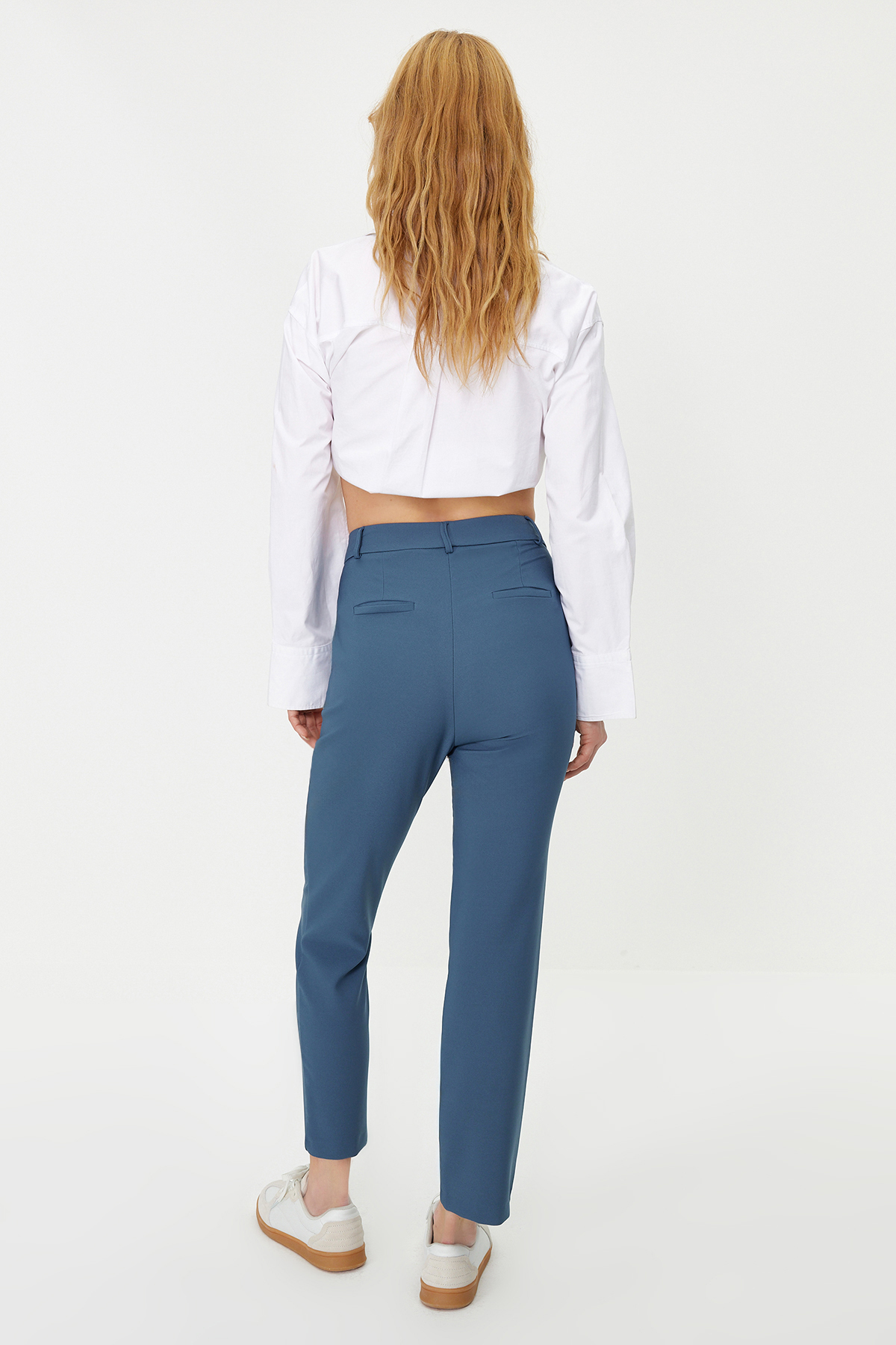 Pantaloni dama, Trendyol Basic