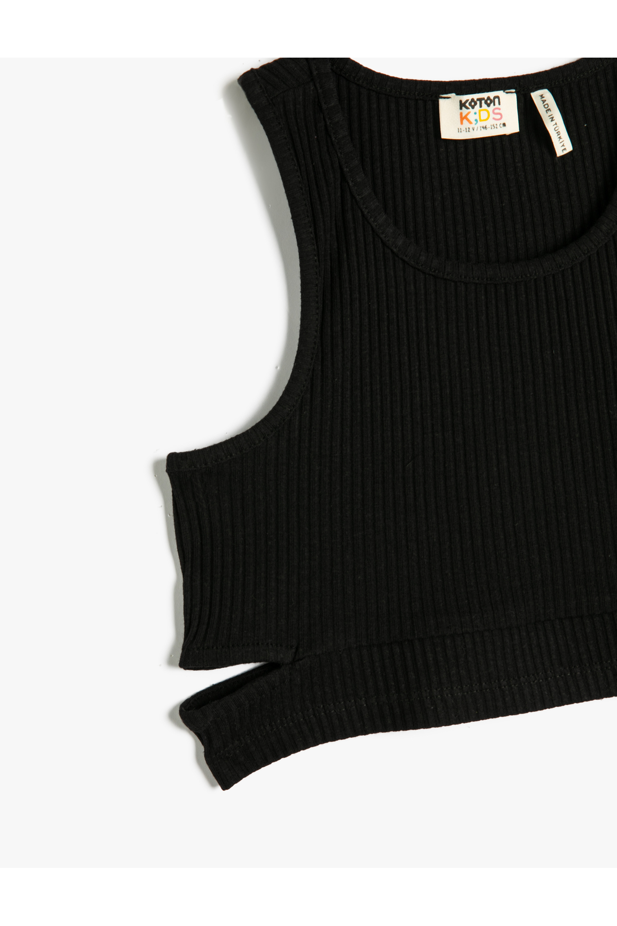 Koton Crop Top Sleeveless Cotton with Window Detail