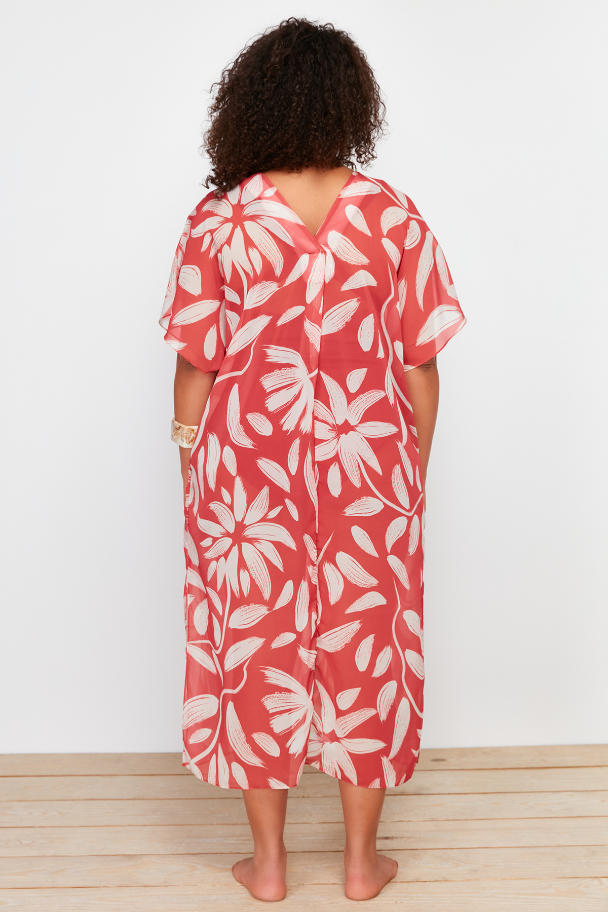 Trendyol Curve Multicolored Tropical Patterned Bat Sleeve Midi Length Woven Plus Size Beach Dress