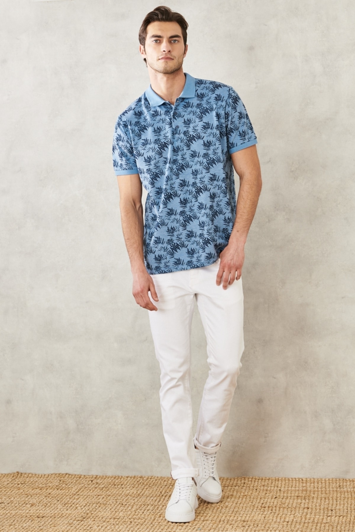 ALTINYILDIZ CLASSICS Men's Navy Indigo Slim Fit Slim Fit Patterned Polo Neck T-Shirt.