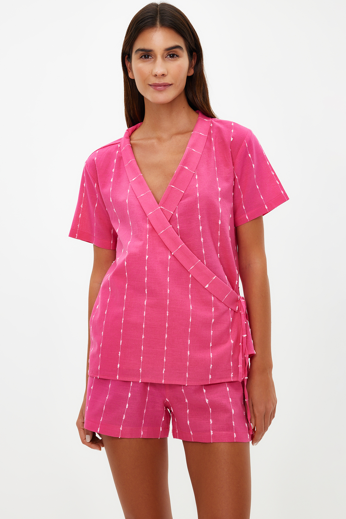 Levně Trendyol Fuchsia Striped 100% Cotton Viscose Wide Fit Shirt-Shorts Woven Pajamas Set