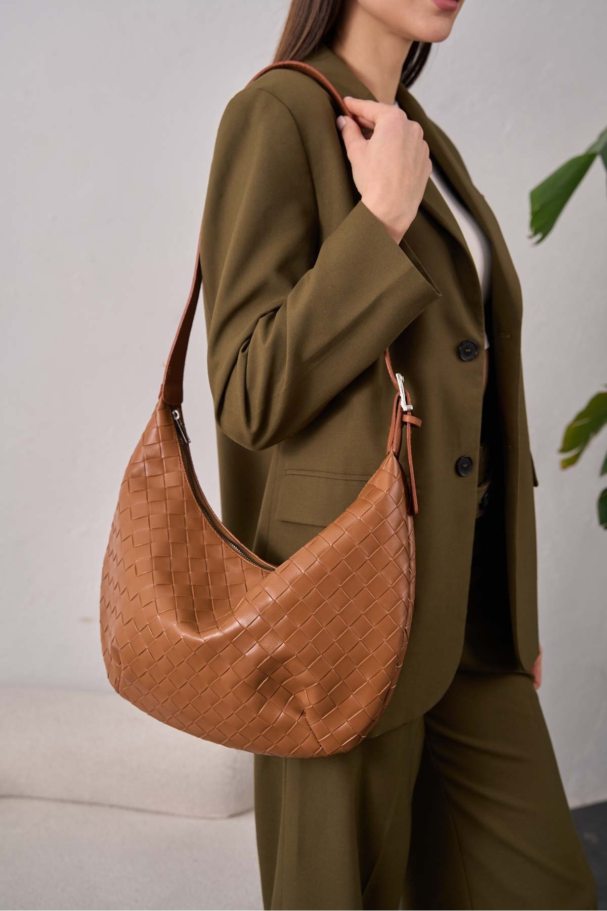 Levně Madamra Camel Women's Knitted Patterned Big Bag