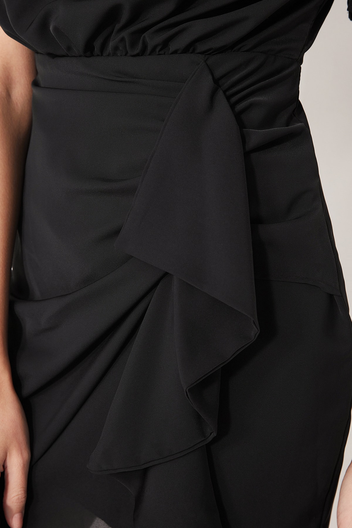 Rochie de seara detaliata Trendyol Black Shirring