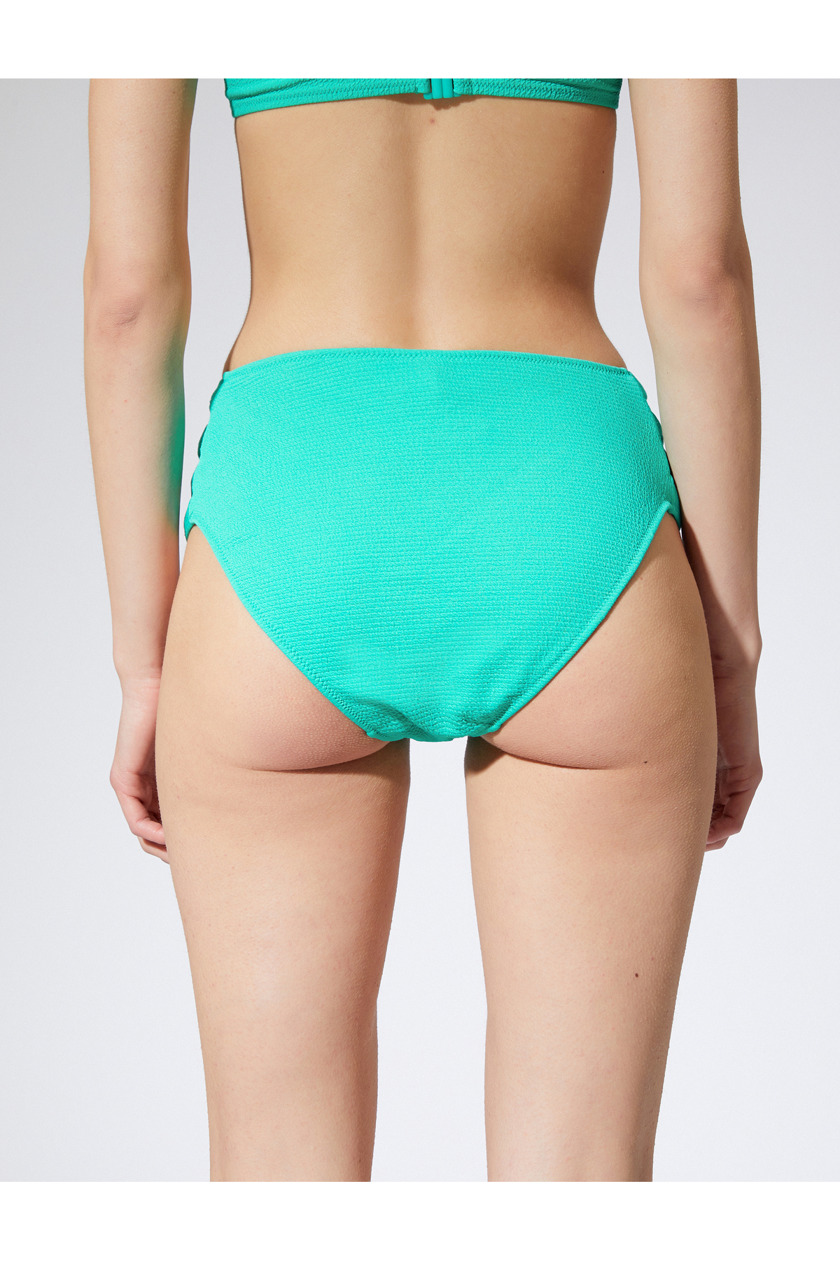 Funduri de bikini Koton cu talie înaltă cu detalii de fereastră