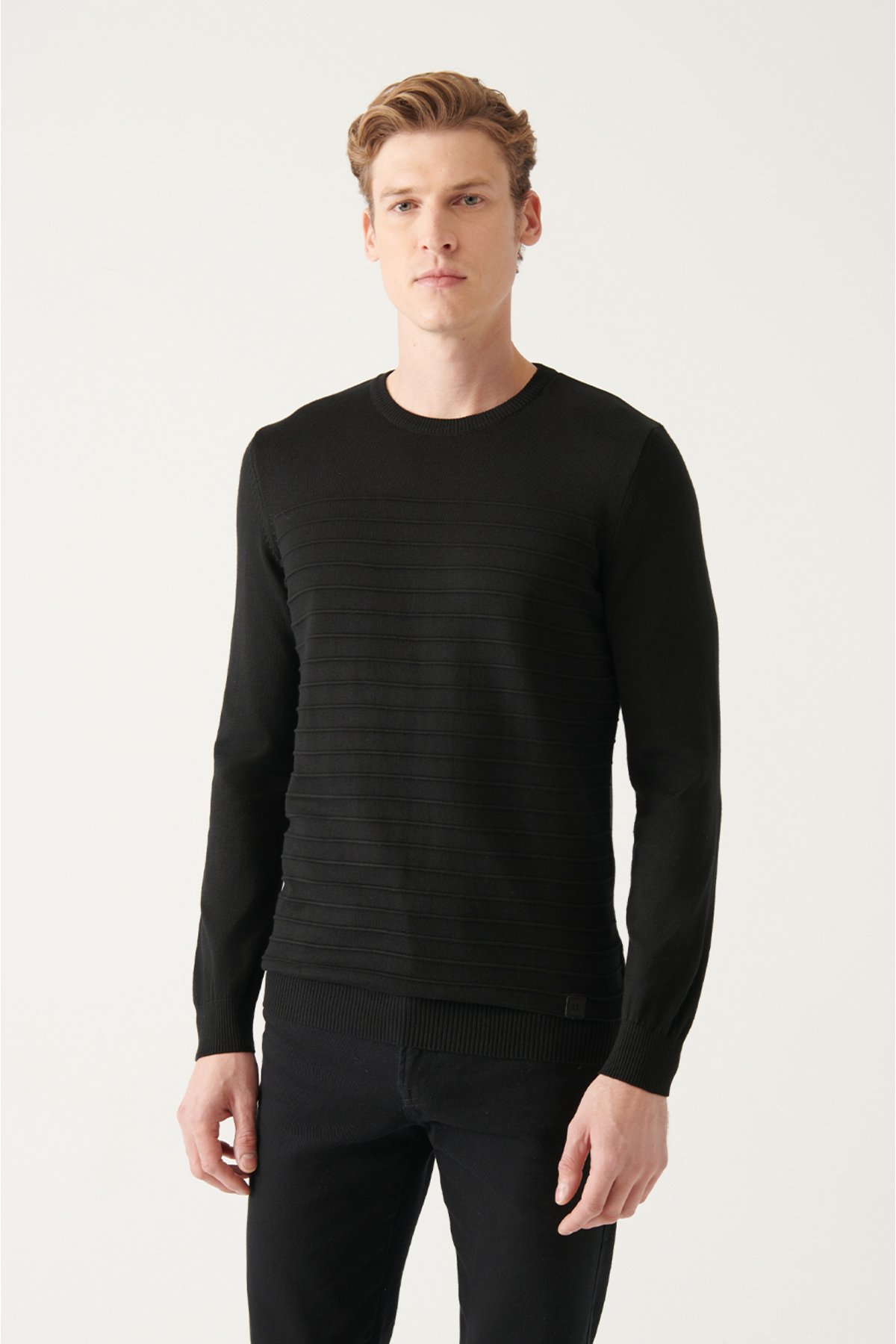 Avva Men's Black Crew Neck Knit Detailed Cotton Regular Fit Knitwear Sweater