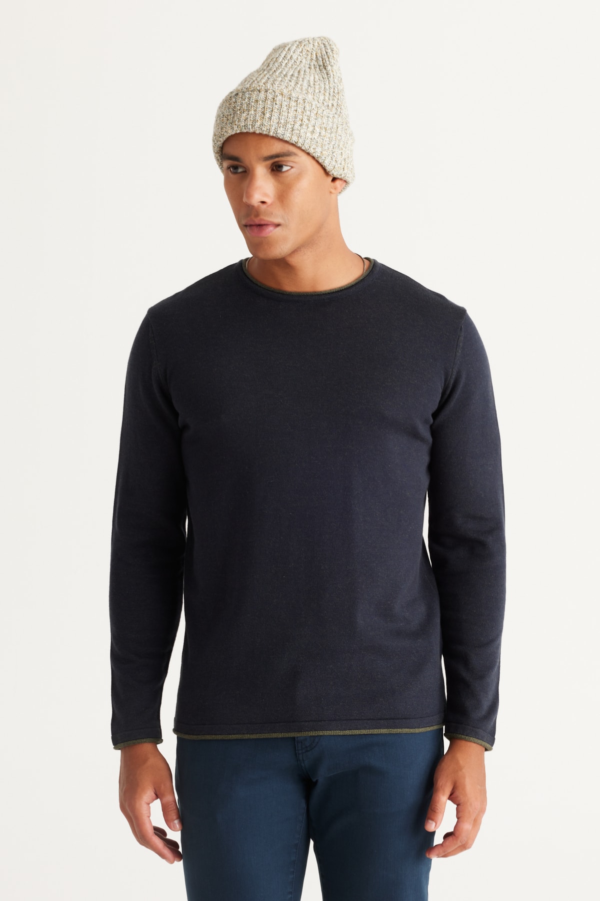 Levně AC&Co / Altınyıldız Classics Men's Navy Blue-Khaki Standard Fit Regular Fit Crew Neck Cotton Knitwear Sweater