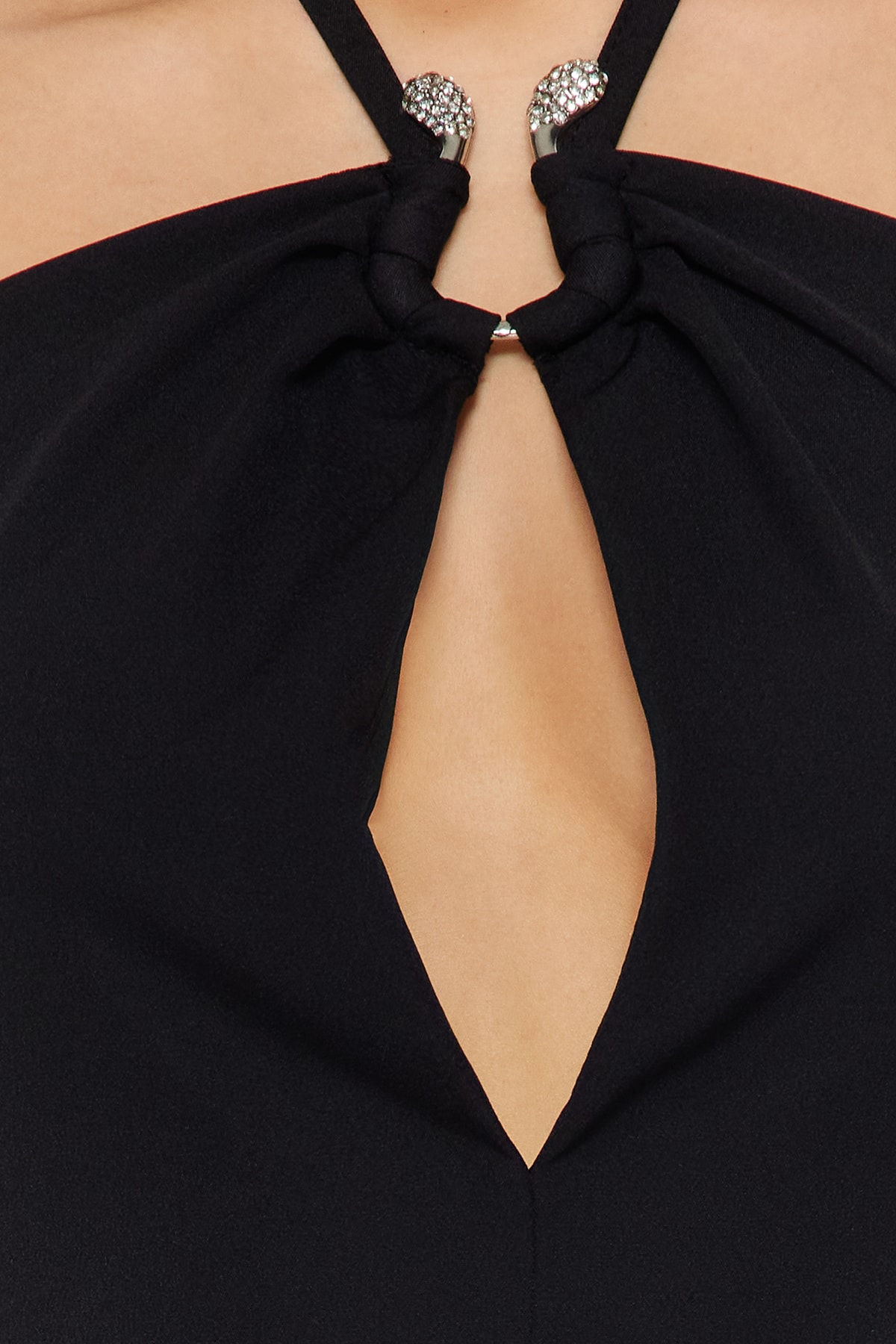 Rochie de seara neagra trendyol cu detaliu accesoriu