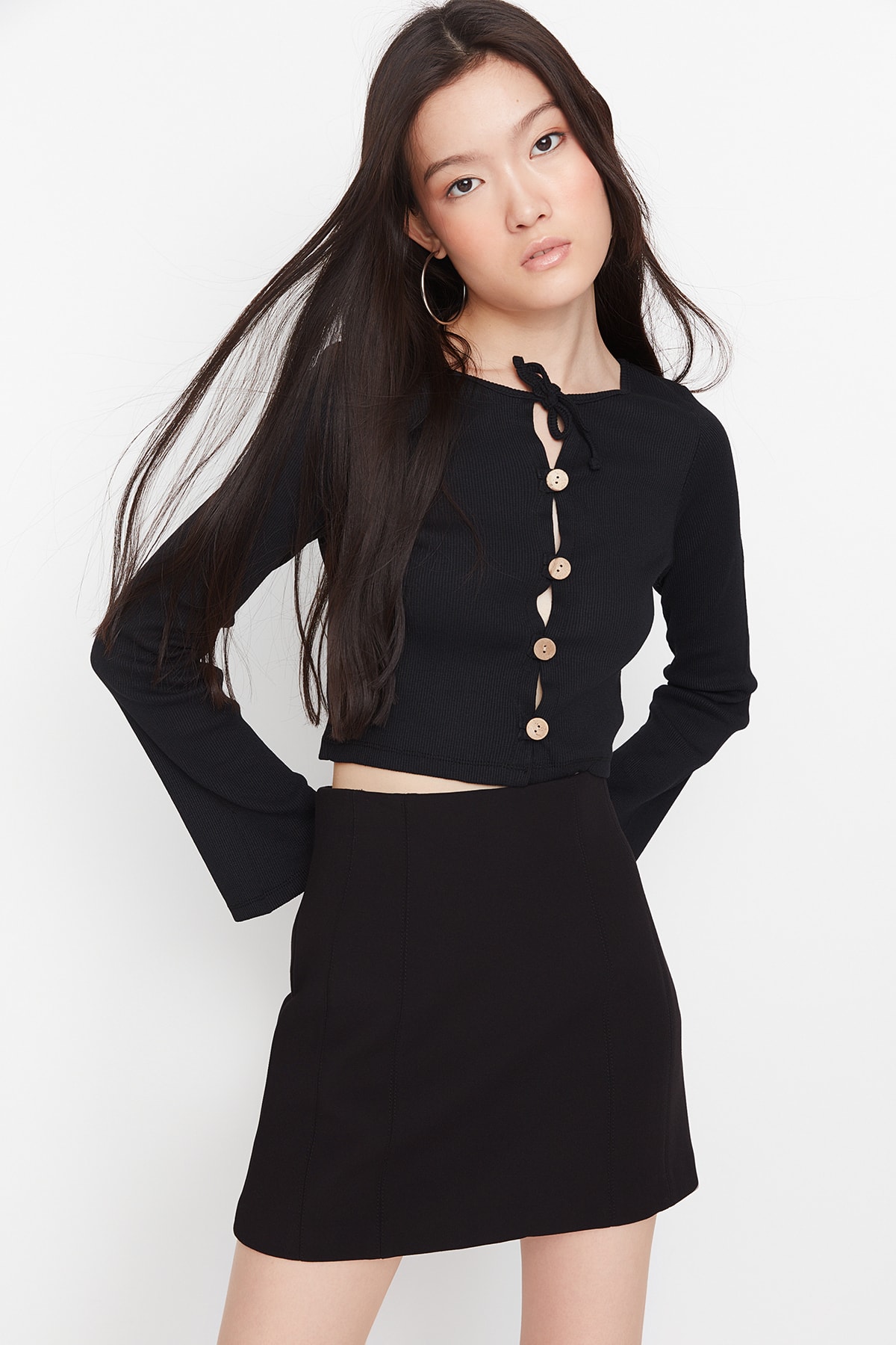 Trendyol Black Buttons and Ribbed Crop Knitted Blouse