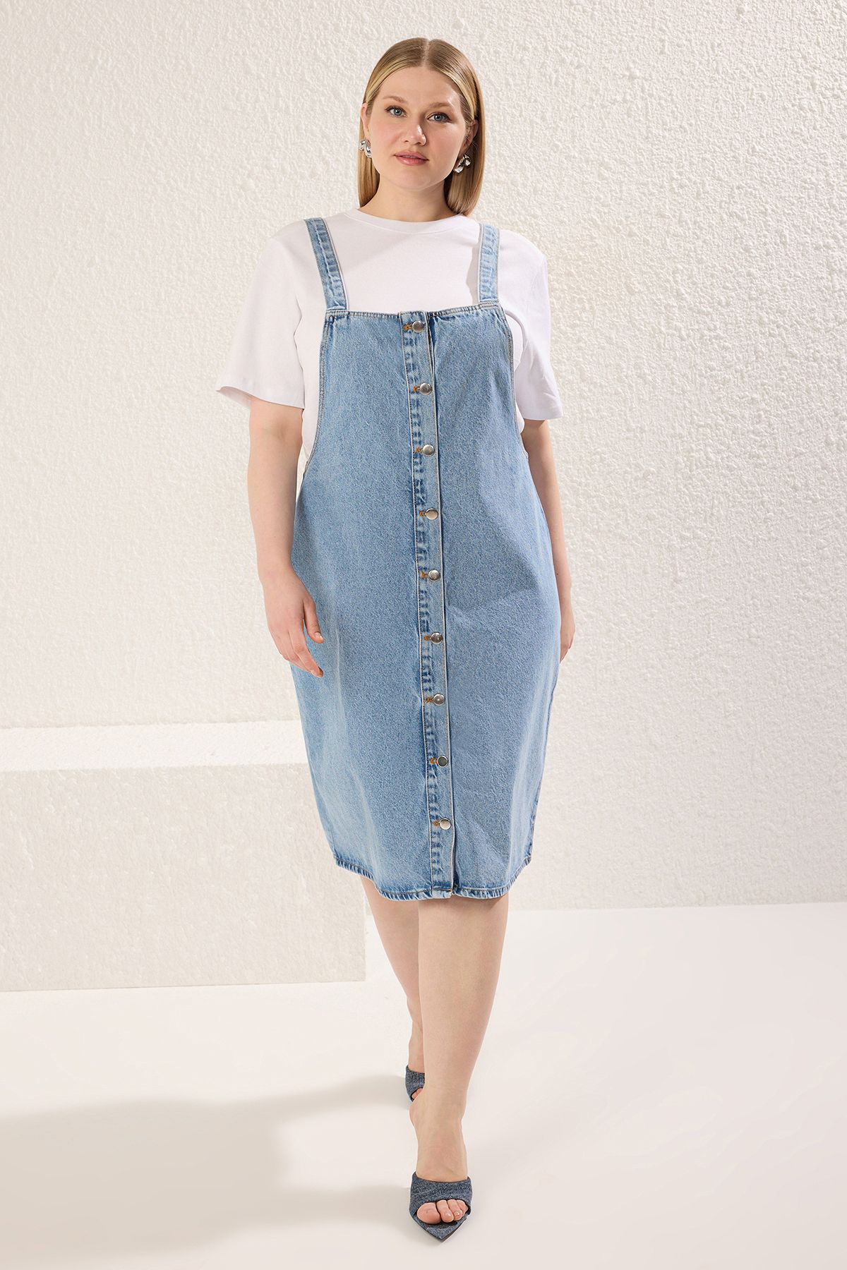 Trendyol Curve Blue Button Front Suspender Rigid Denim Plus Size Dress