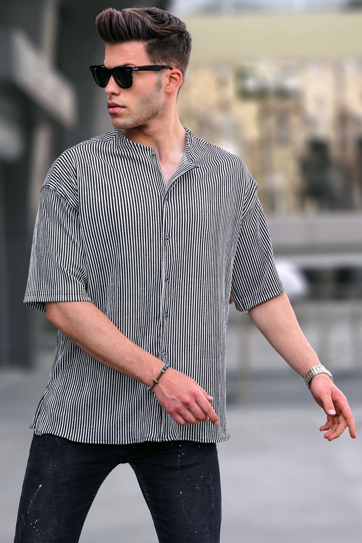 Levně Madmext Black Big Collar Striped Short Sleeve Shirt 5863