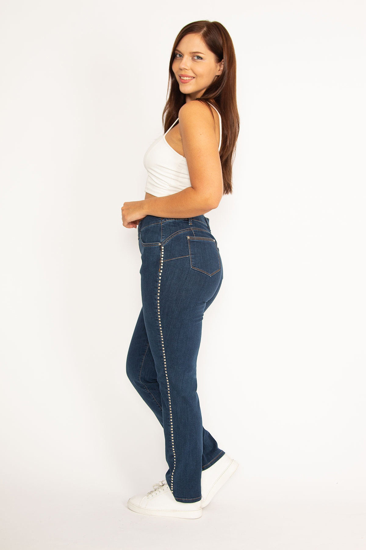Levně Şans Women's Plus Size Navy Blue Jeans with Elastic Side Belt, Stone Detail, Lycra 5 Pockets,