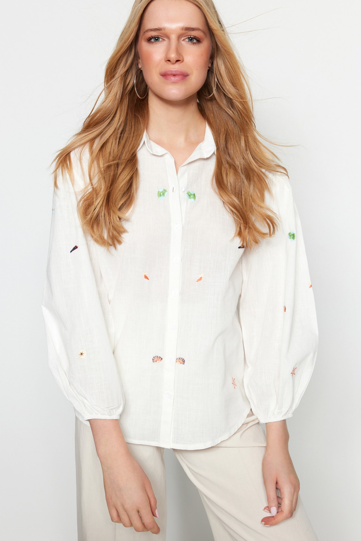 Trendyol Shirt - Ecru - Regular fit