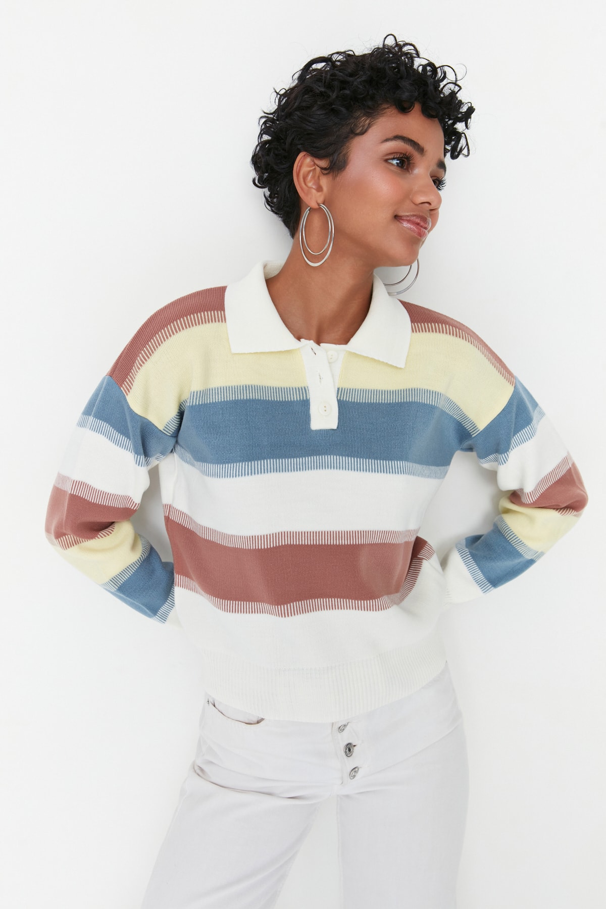 Trendyol Sweater - Ecru - Regular fit