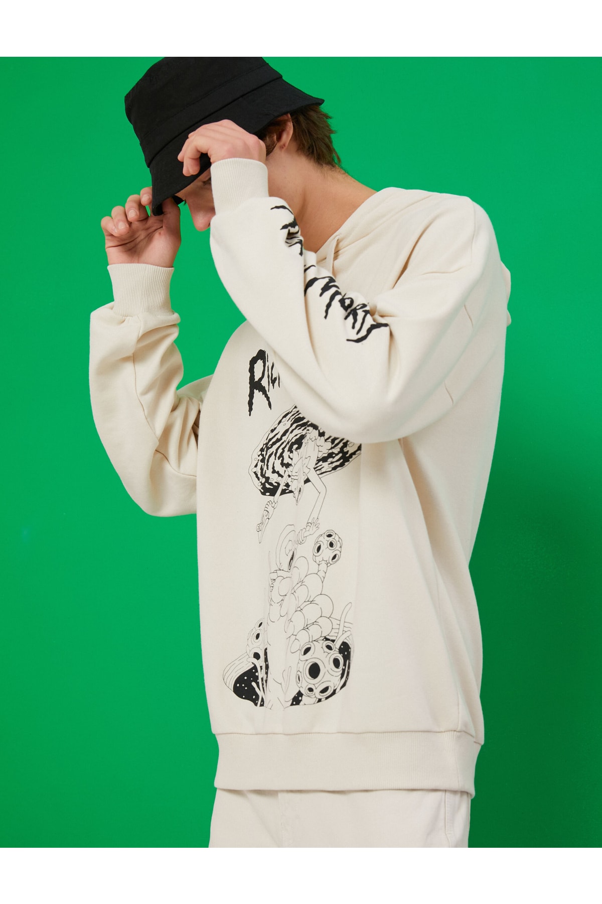 Koton Rick And Morty Oversized Sweatshirt Raised, Licensed, Printed