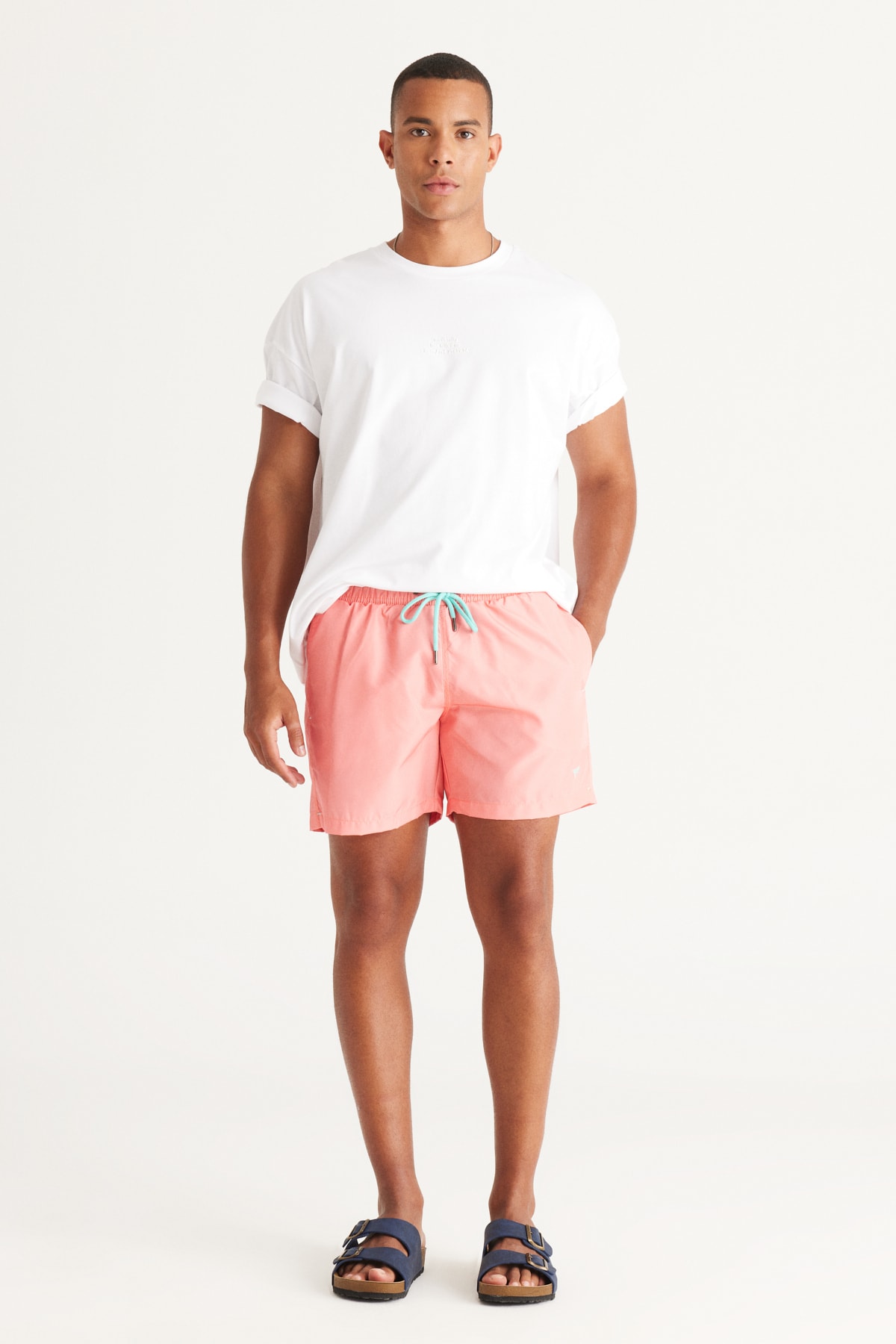 Levně AC&Co / Altınyıldız Classics Men's Orange Standard Fit Regular Cut Quick Drying Side Pockets Patterned Swimwear Marine Shorts.