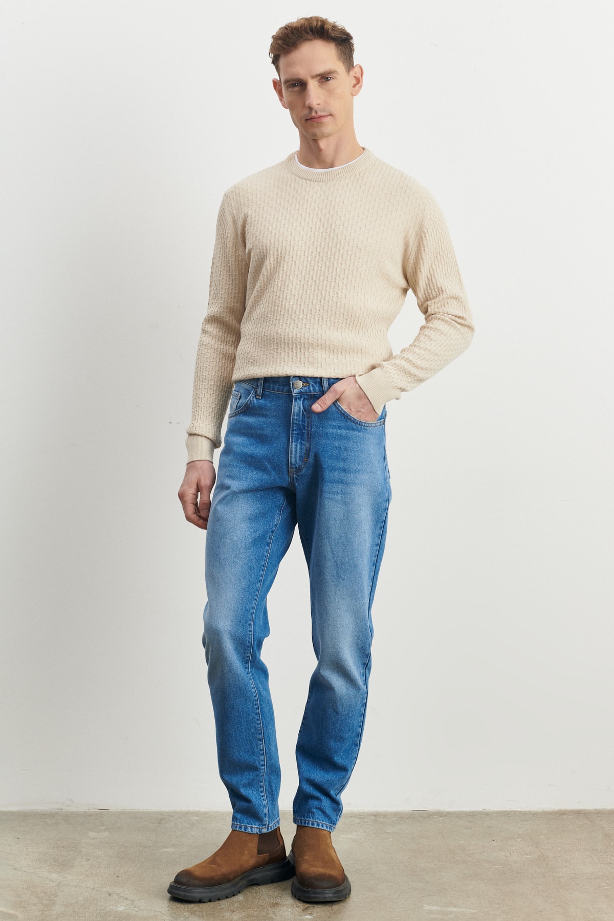 ALTINYILDIZ CLASSICS Men's Light Blue Comfort Fit Comfortable Cut 100% Cotton Jeans Denim Jeans.