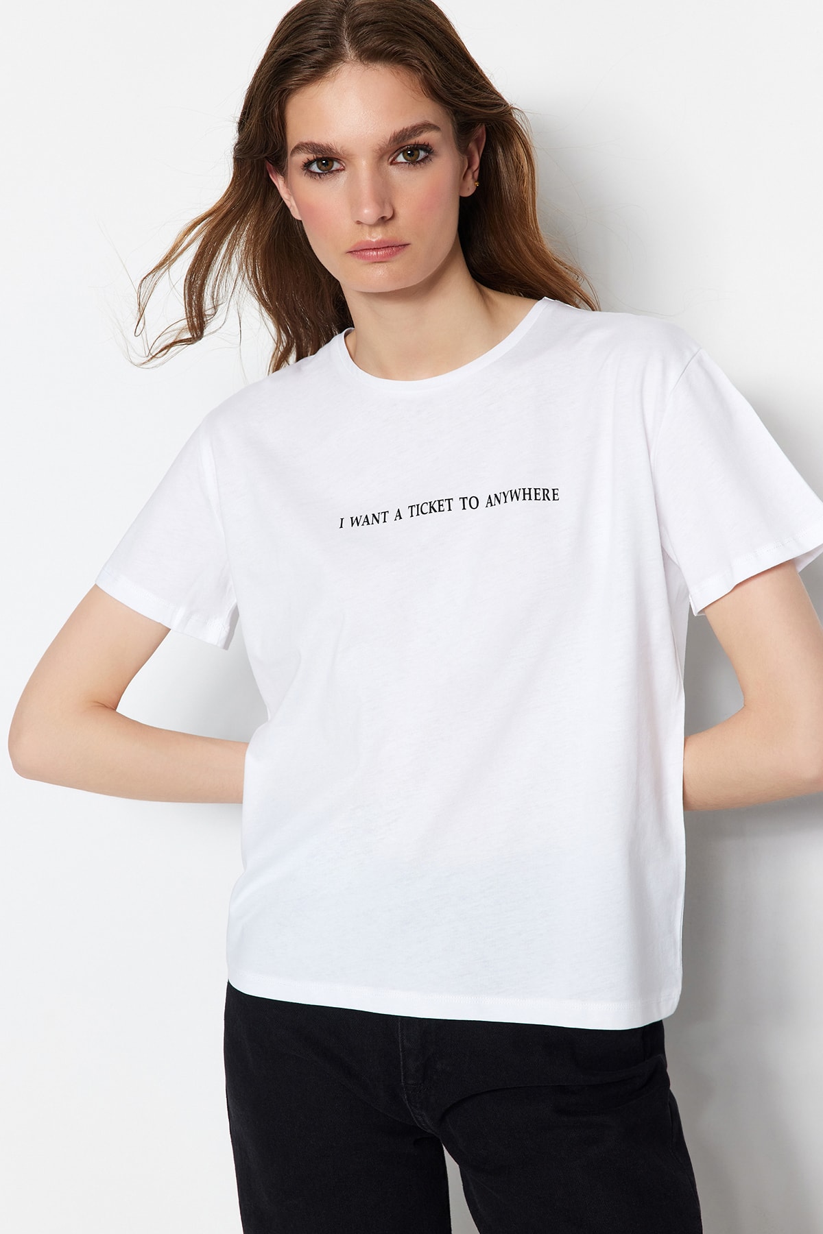 Levně Dámské tričko Trendyol Printed Semi-Fitted Knitted
