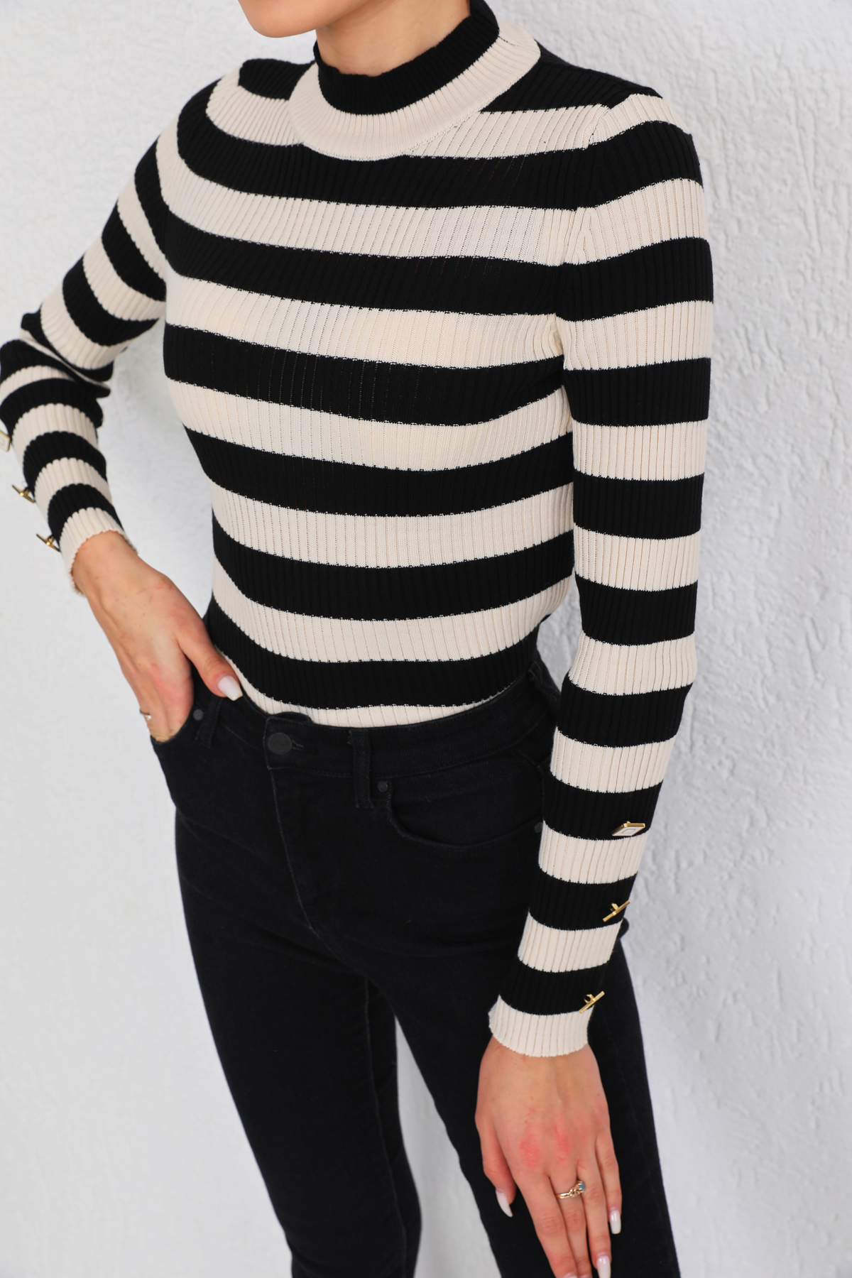 BİKELİFE Black Striped Button Detailed Knitwear Sweater