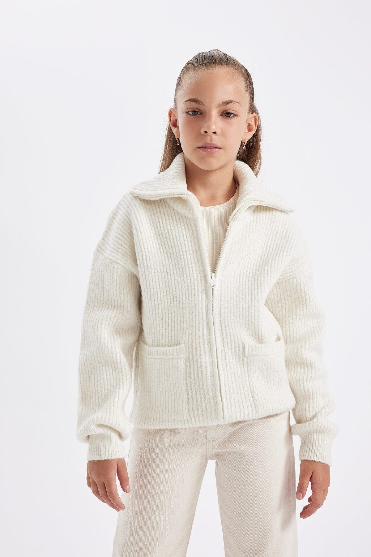 DEFACTO Girls Knitwear Basic Stand Collar Pocket Zippered Ecru School Cardigan