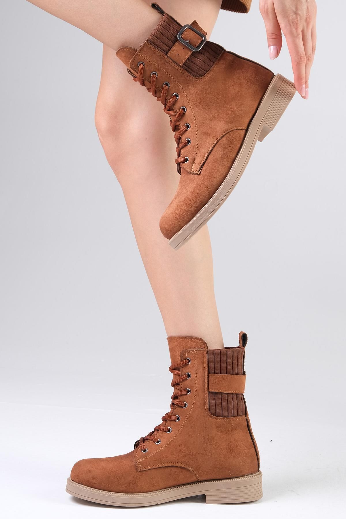 Mio Gusto Lyssa Womens Tan Lace-up Oxford Boots