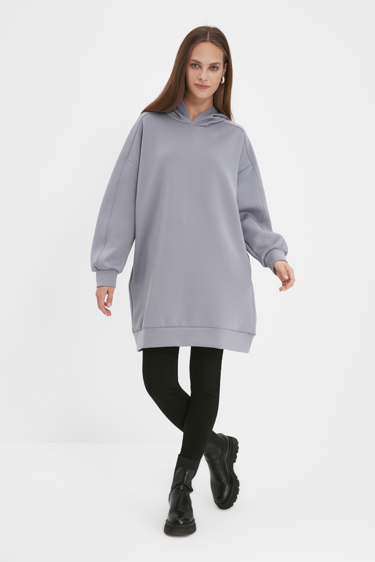 Levně Trendyol Gray Hoodie with Pocket Scuba Knitted Wide fit Oversize Sweatshirt
