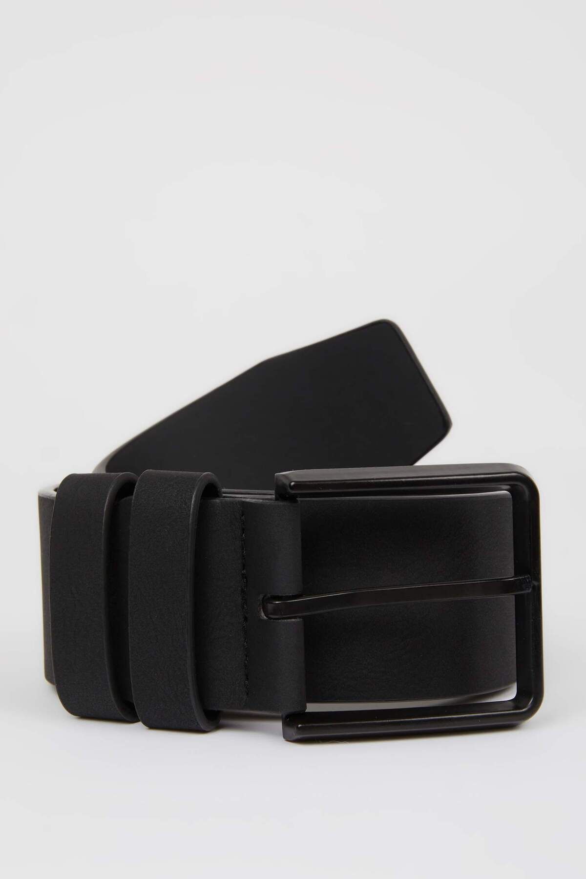 DEFACTO Men's Rectangular Buckle Faux Leather Casual Belt