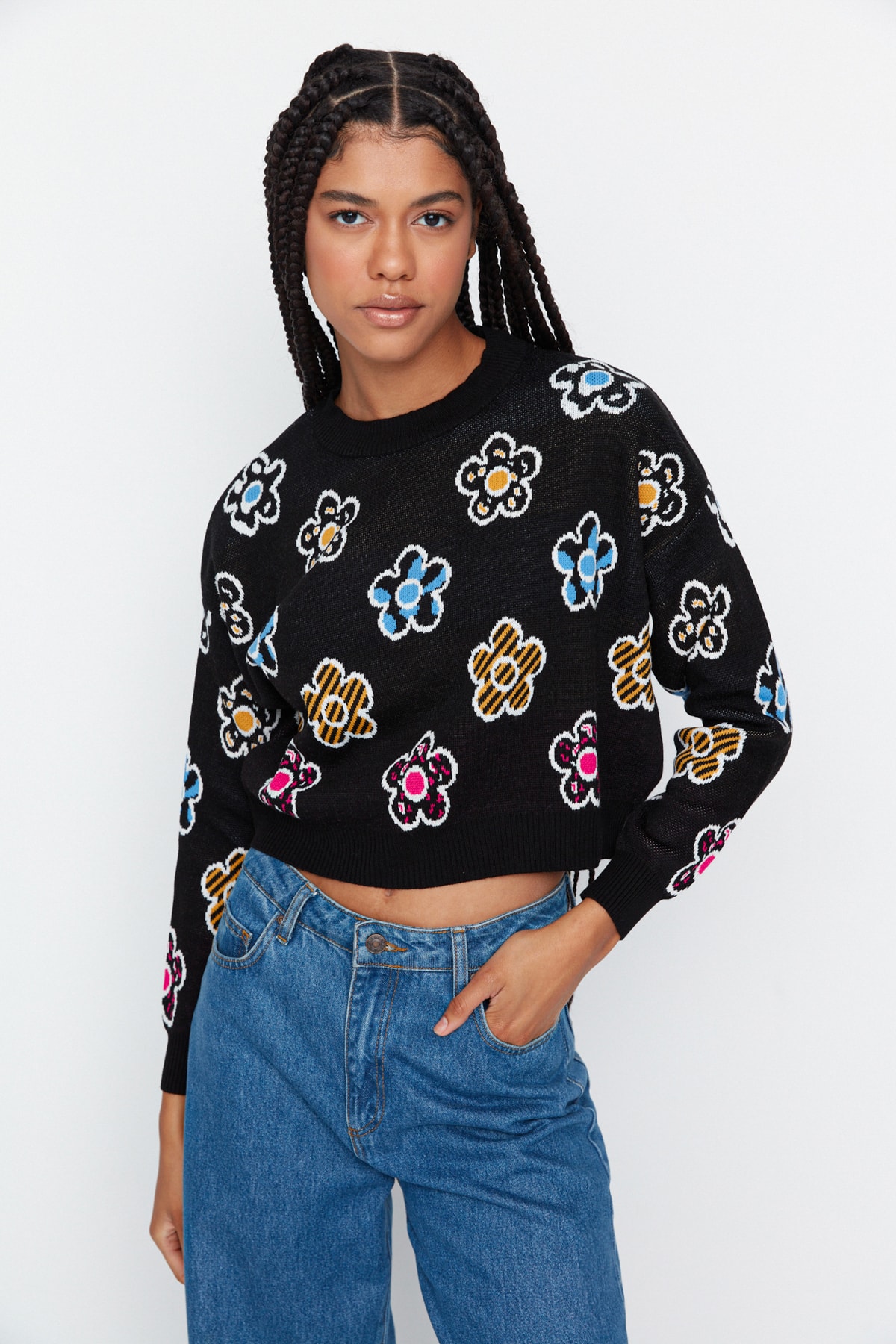 Trendyol Sweater - Black - Regular fit