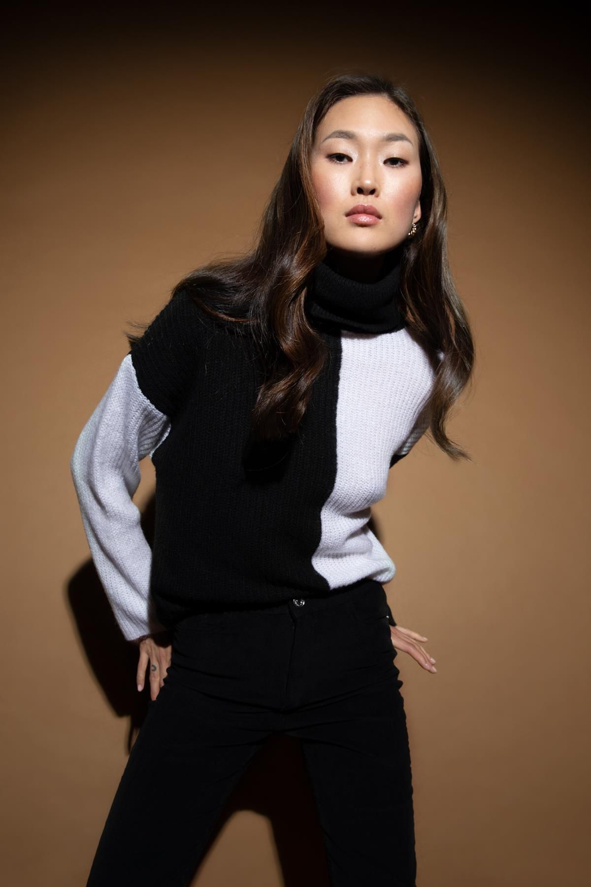 DEFACTO Relax Fit Half Turtleneck Thessaloniki Fabric Sweater