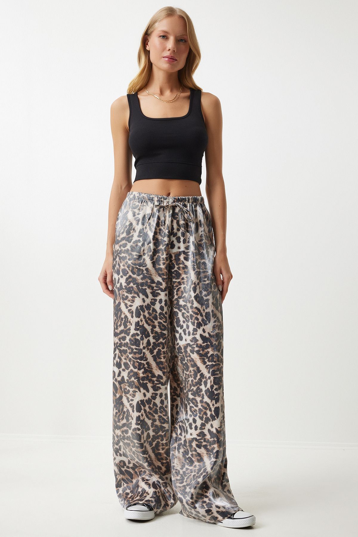 Happiness İstanbul Women's Black Beige Leopard Patterned Palazzo Trousers