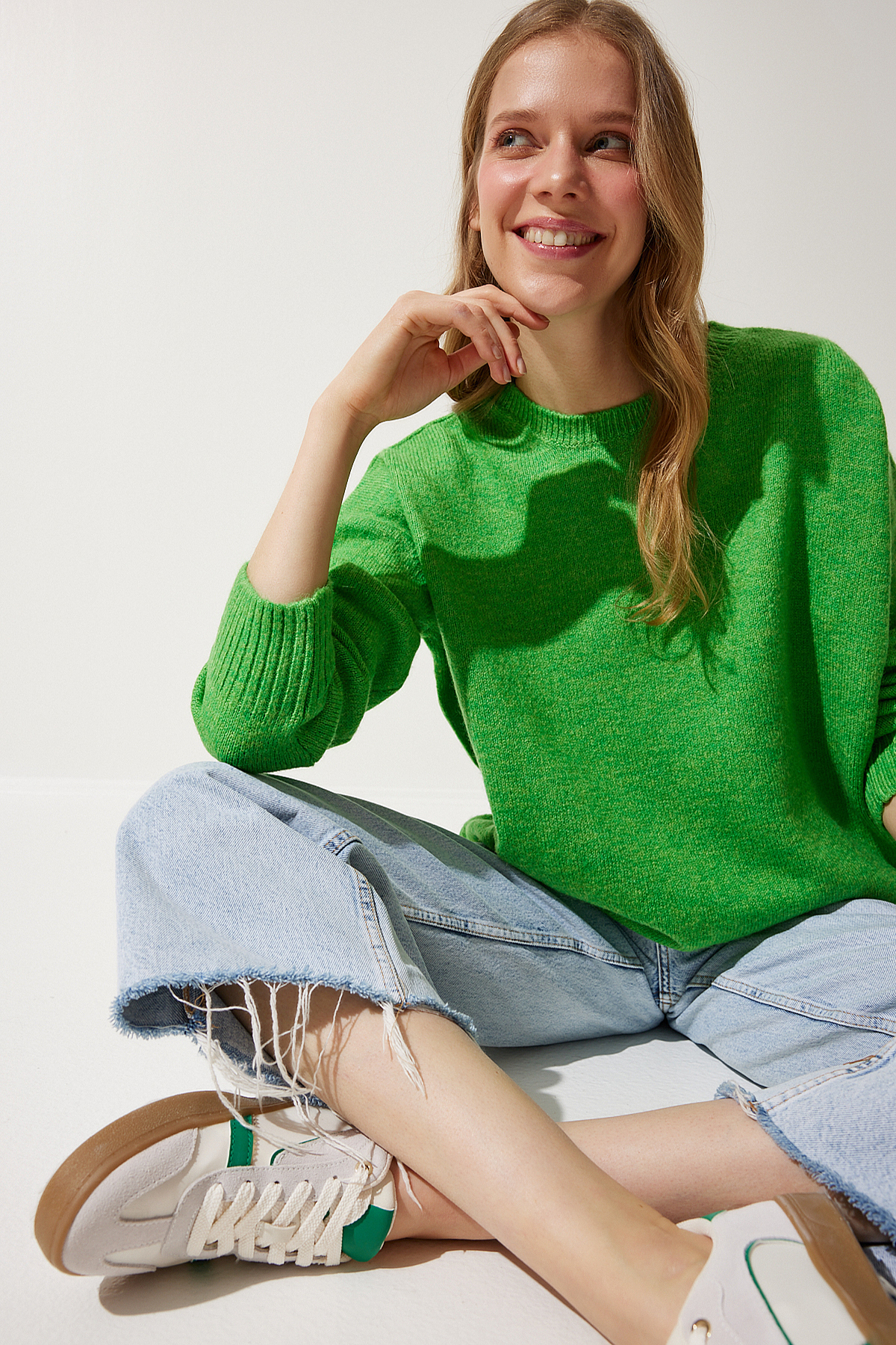 Levně Happiness İstanbul Women's Green Oversize Knitwear Sweater