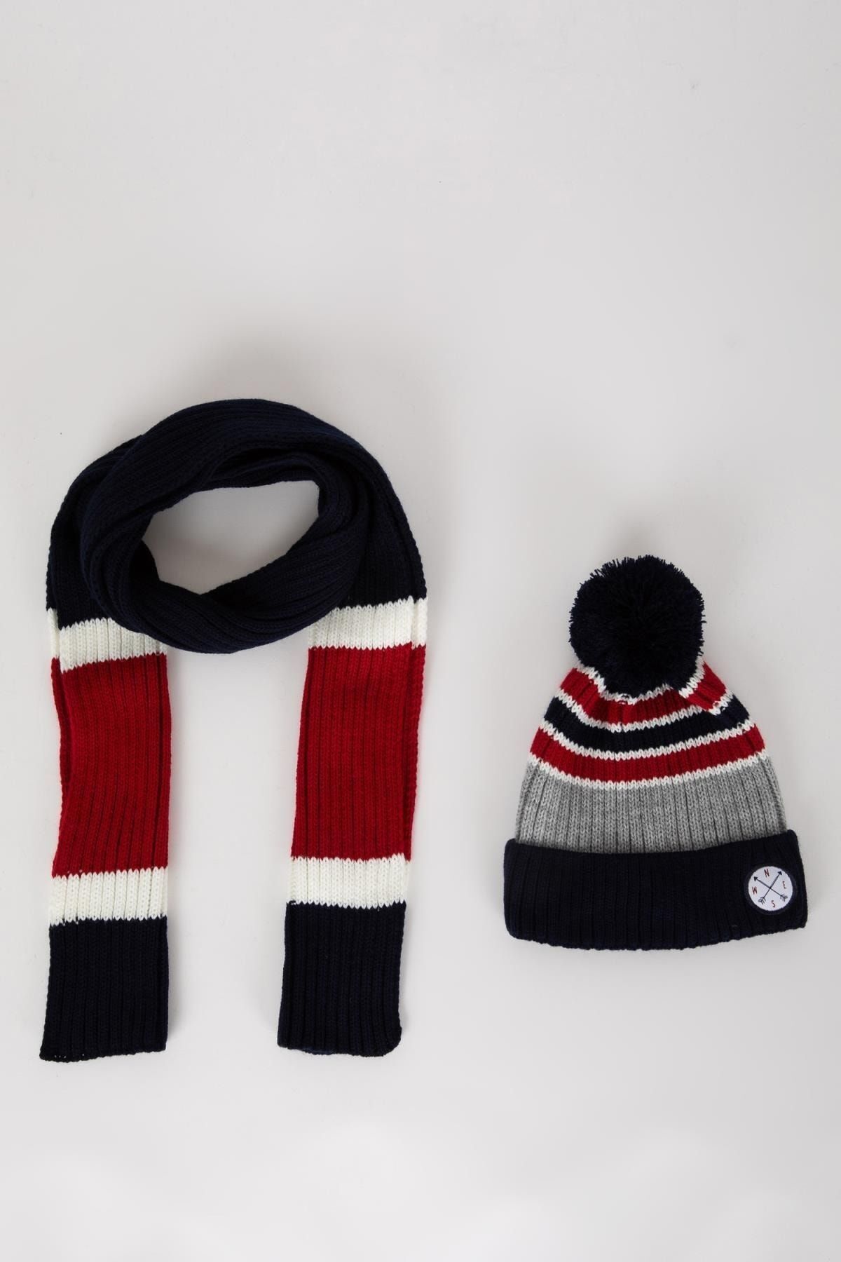 DEFACTO Boy's 2-Piece Scarf and Beret Set